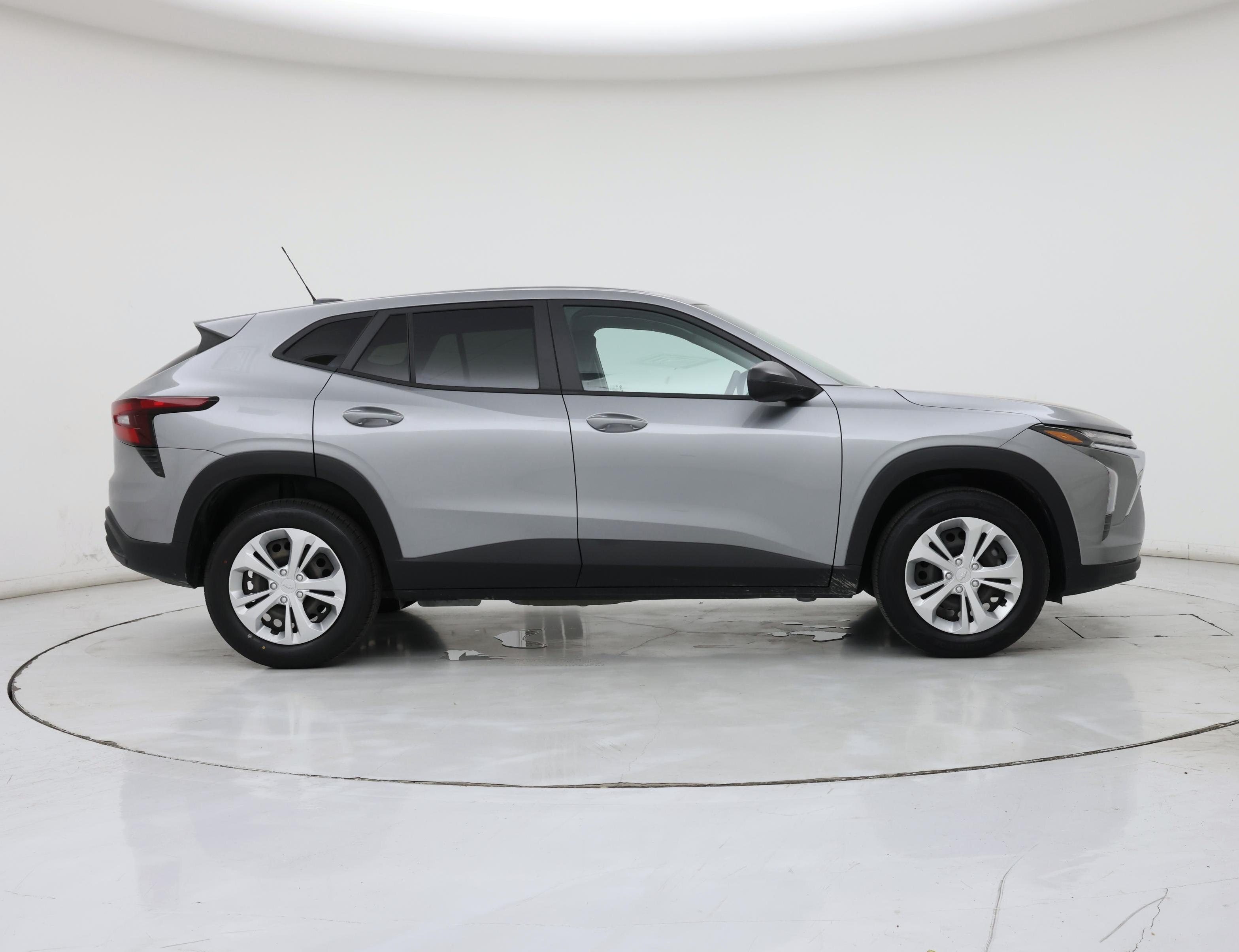 Thumbnail: 2024 Chevrolet Trax - 7