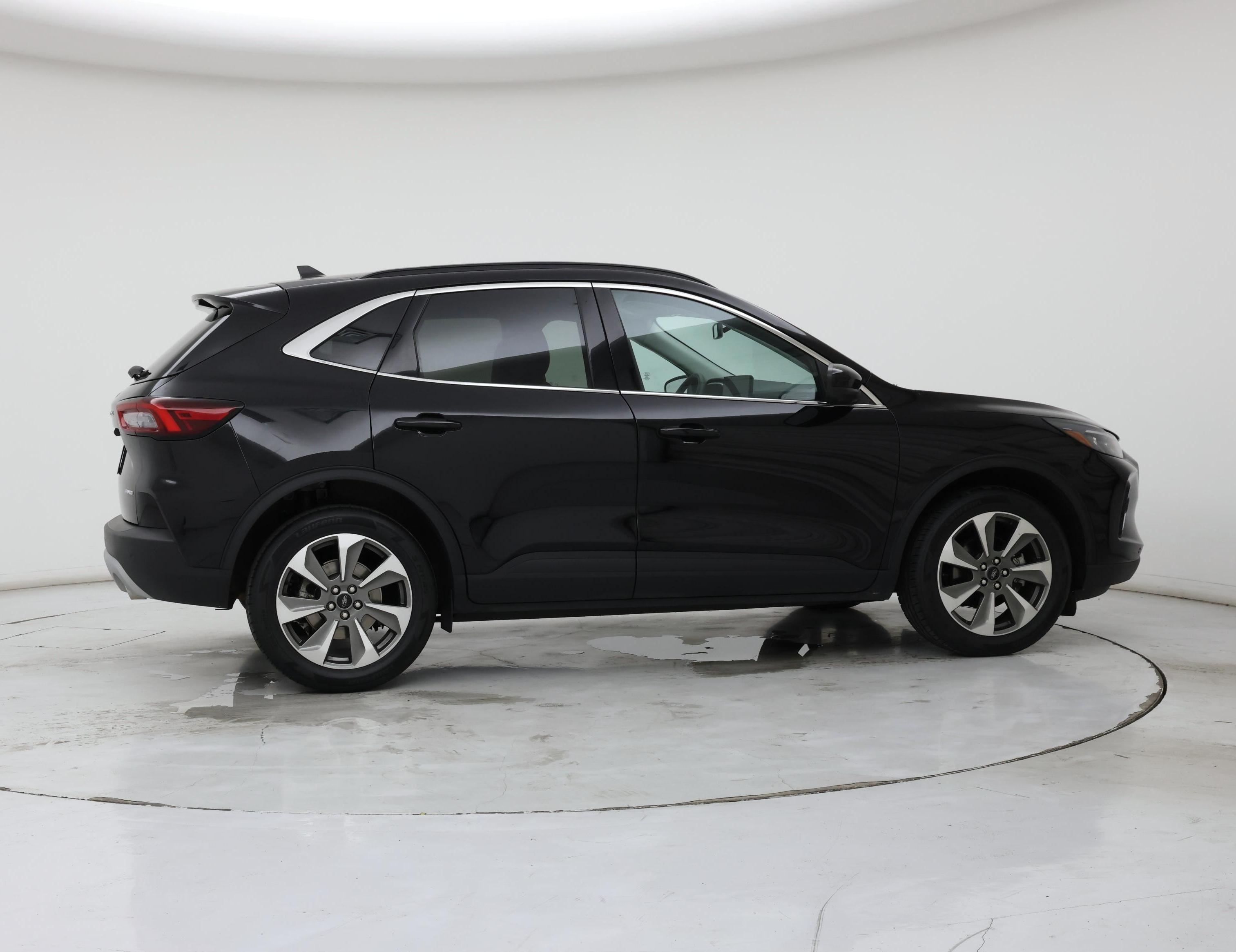 Thumbnail: 2023 Ford Escape - 7