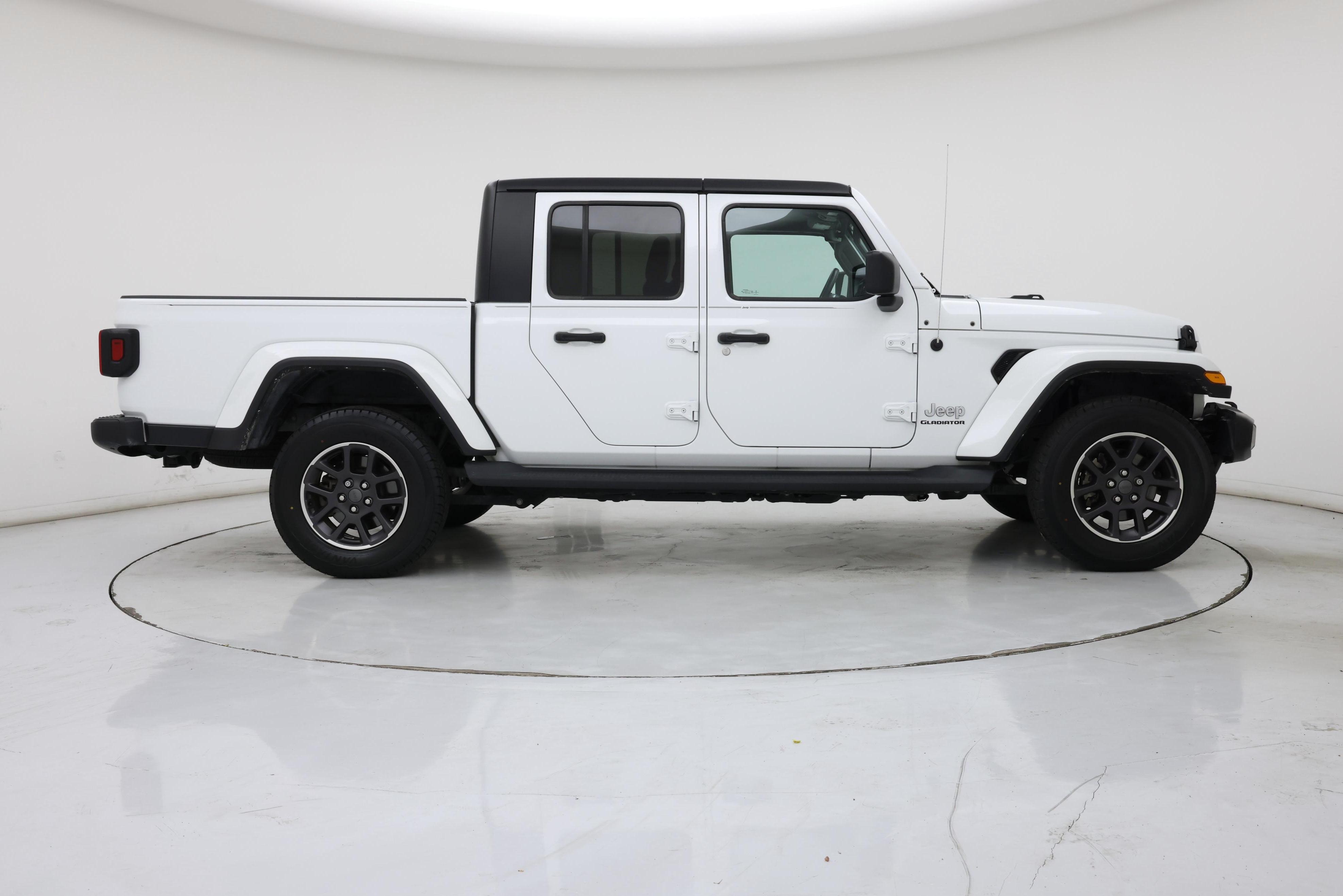 Thumbnail: 2022 Jeep Gladiator - 7