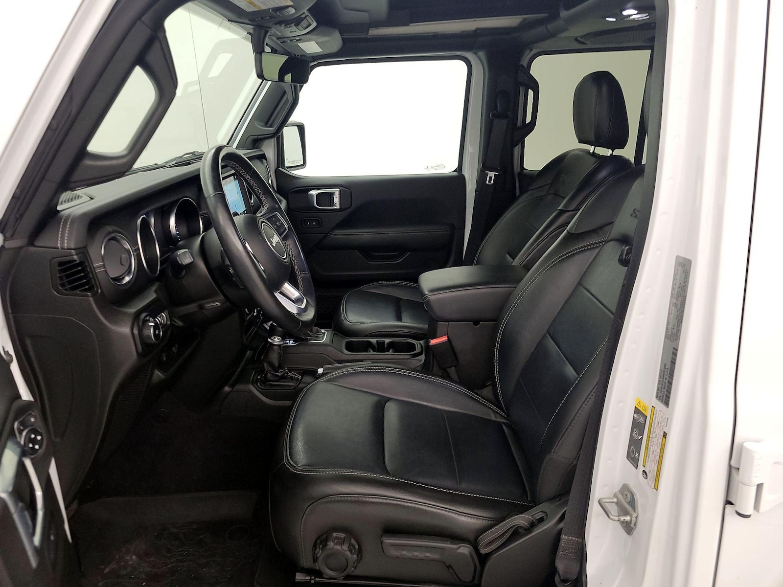 2022 Jeep Wrangler Unlimited Sahara - Photo 12