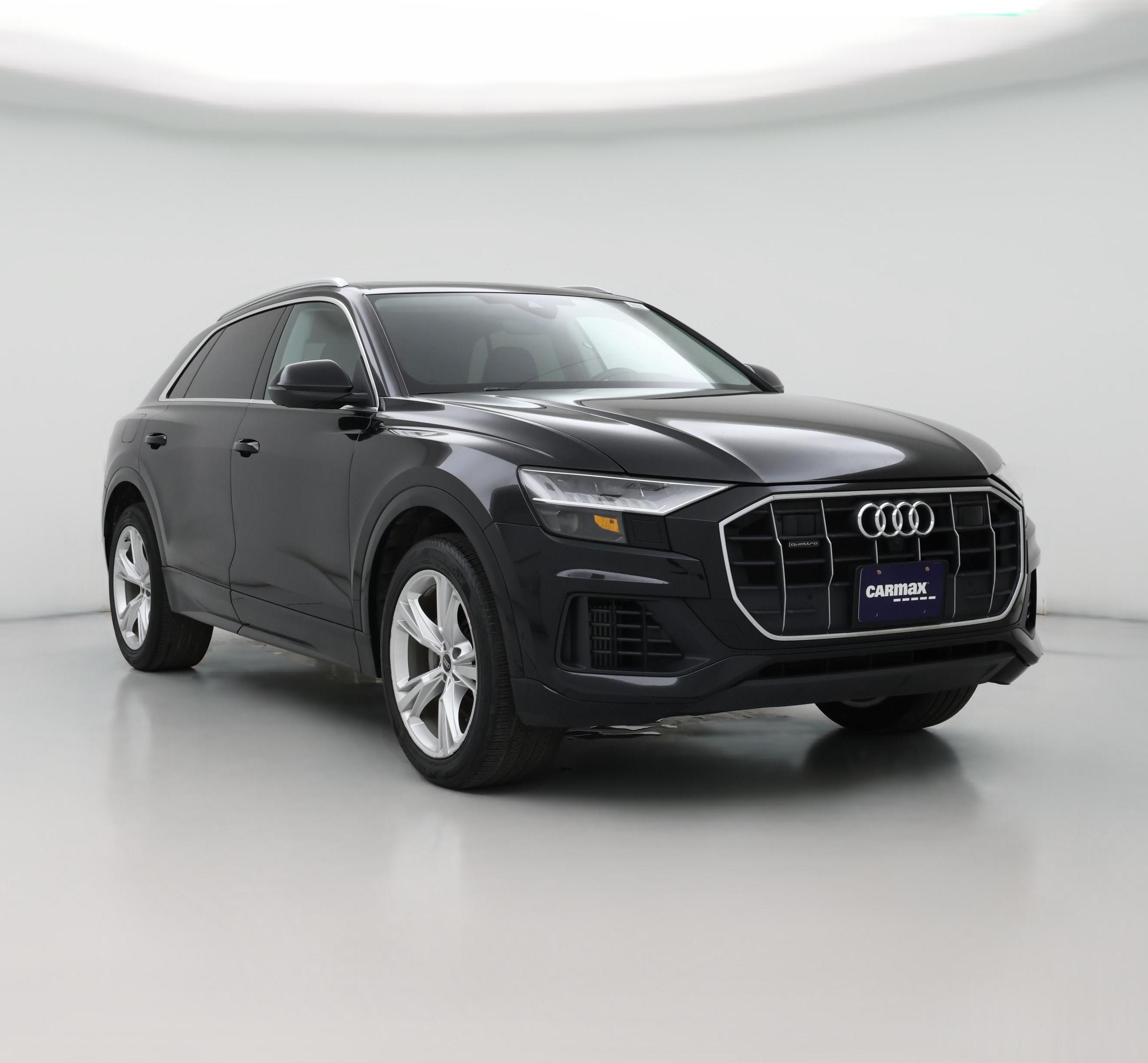 Thumbnail: 2023 Audi Q8 - 1