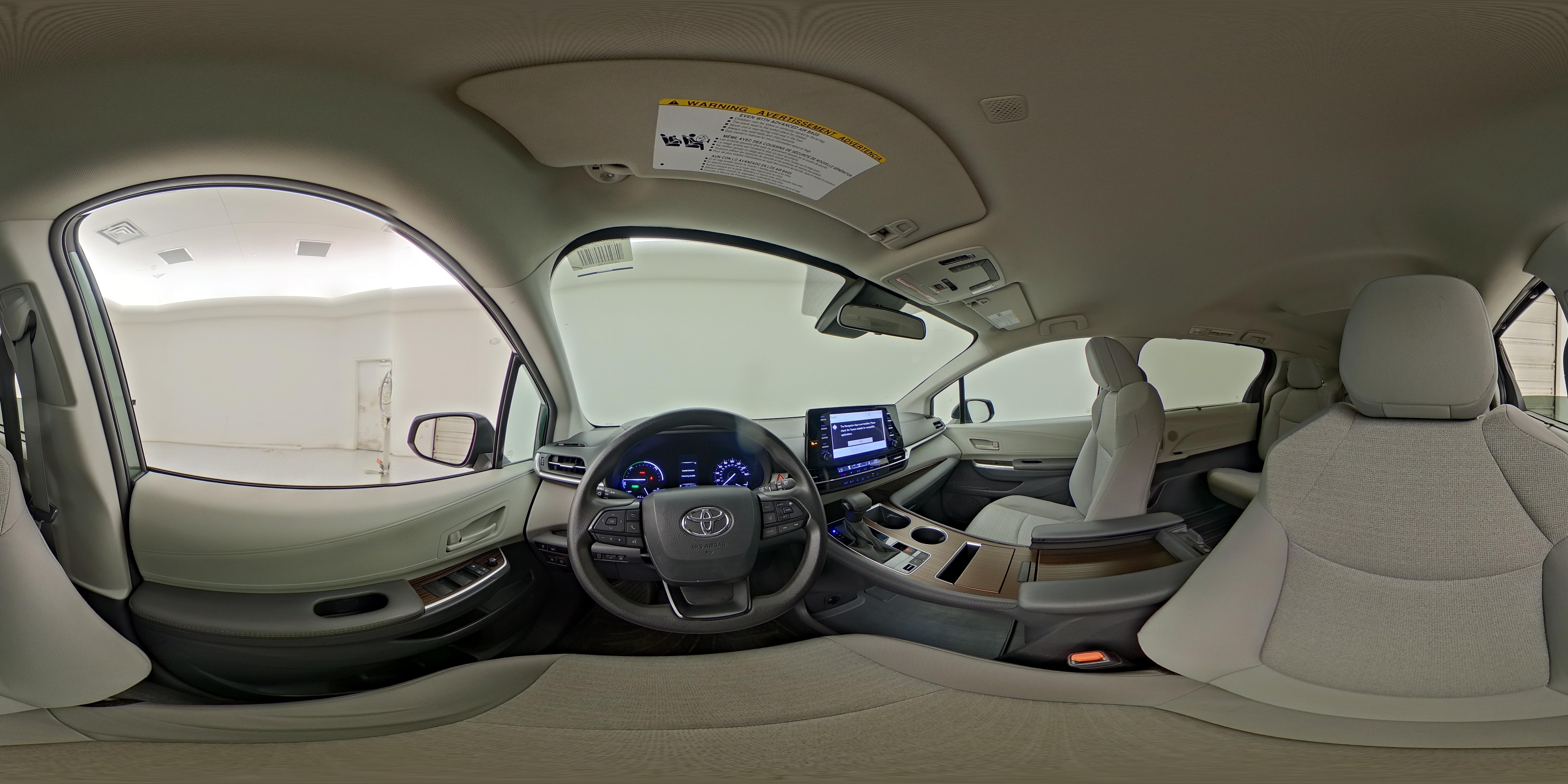 2024 Toyota Sienna LE - Photo 28