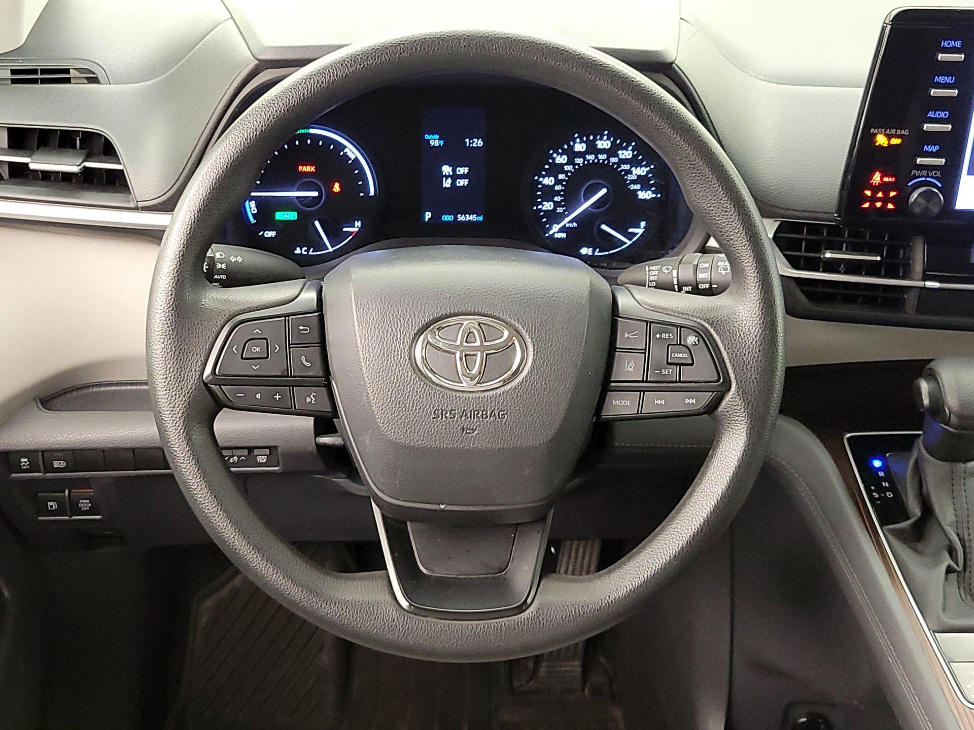 Thumbnail: 2024 Toyota Sienna - 10