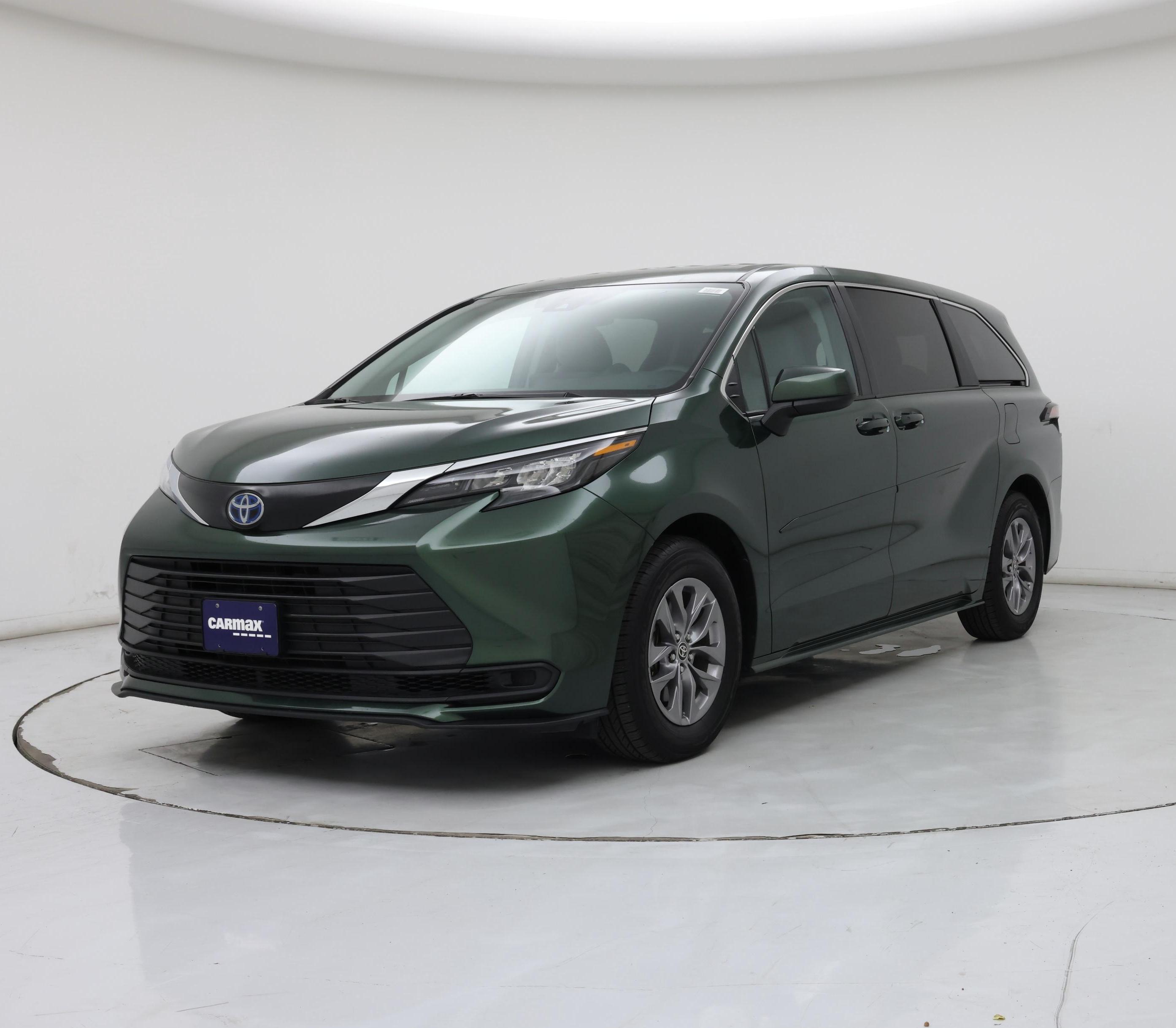 Thumbnail: 2024 Toyota Sienna - 4