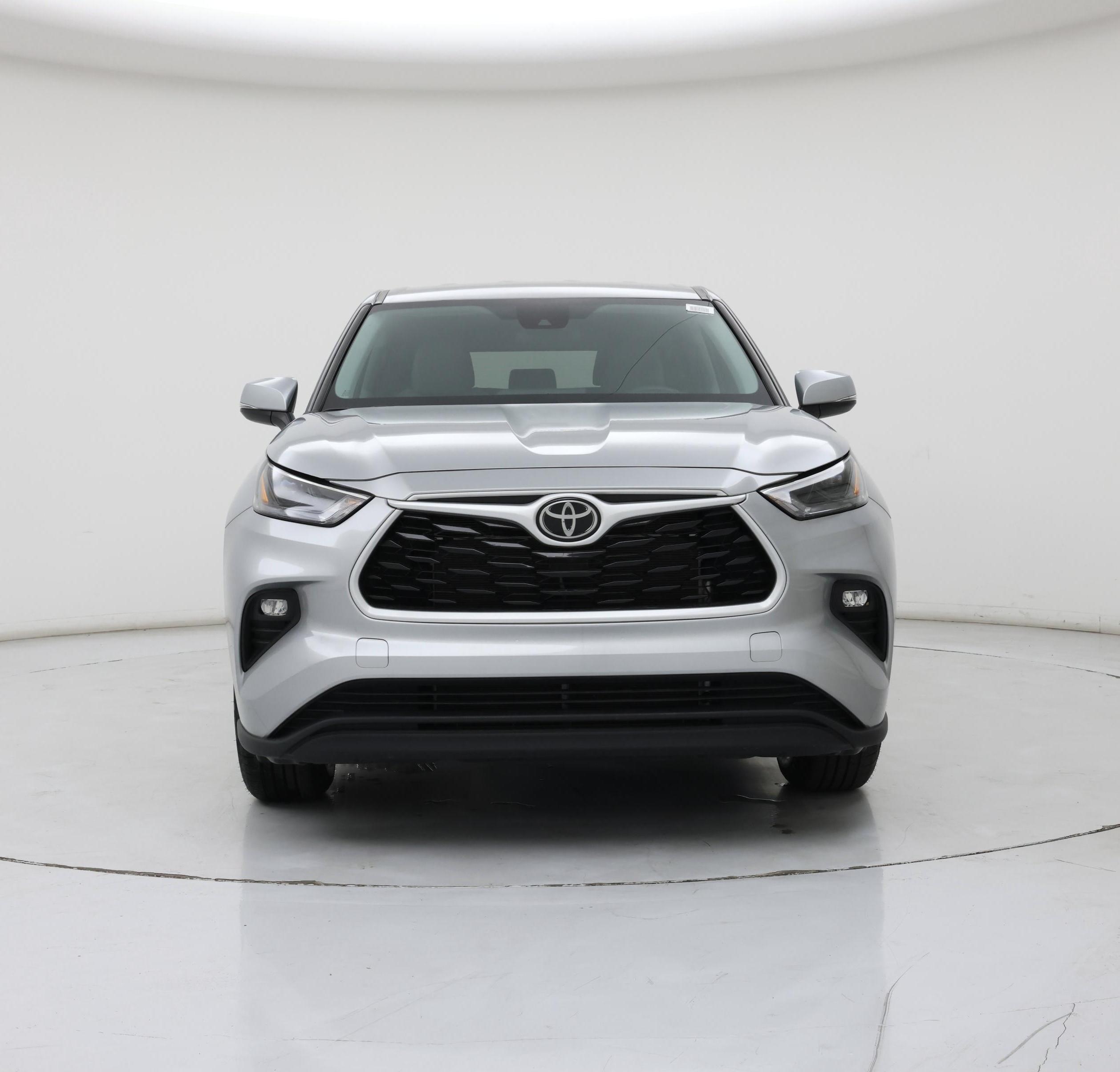 Thumbnail: 2023 Toyota Highlander - 5