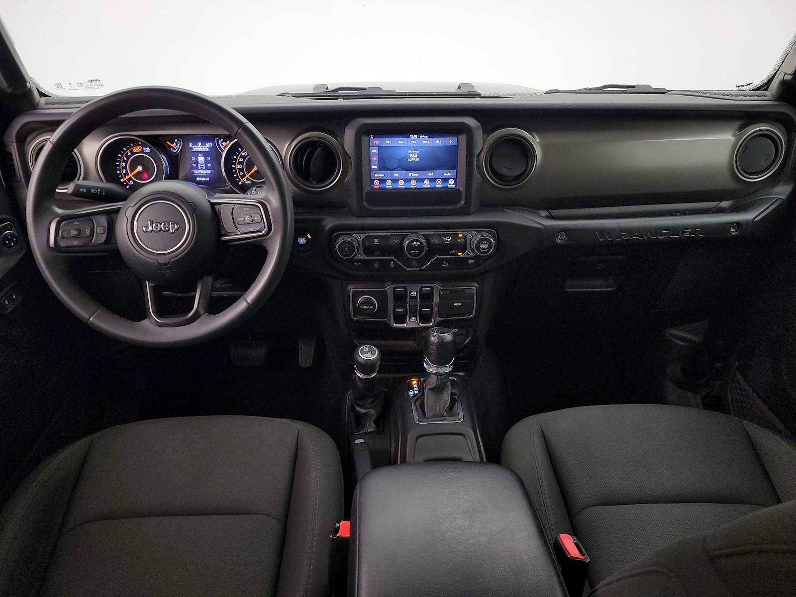 Apple CarPlay® & Android Auto™