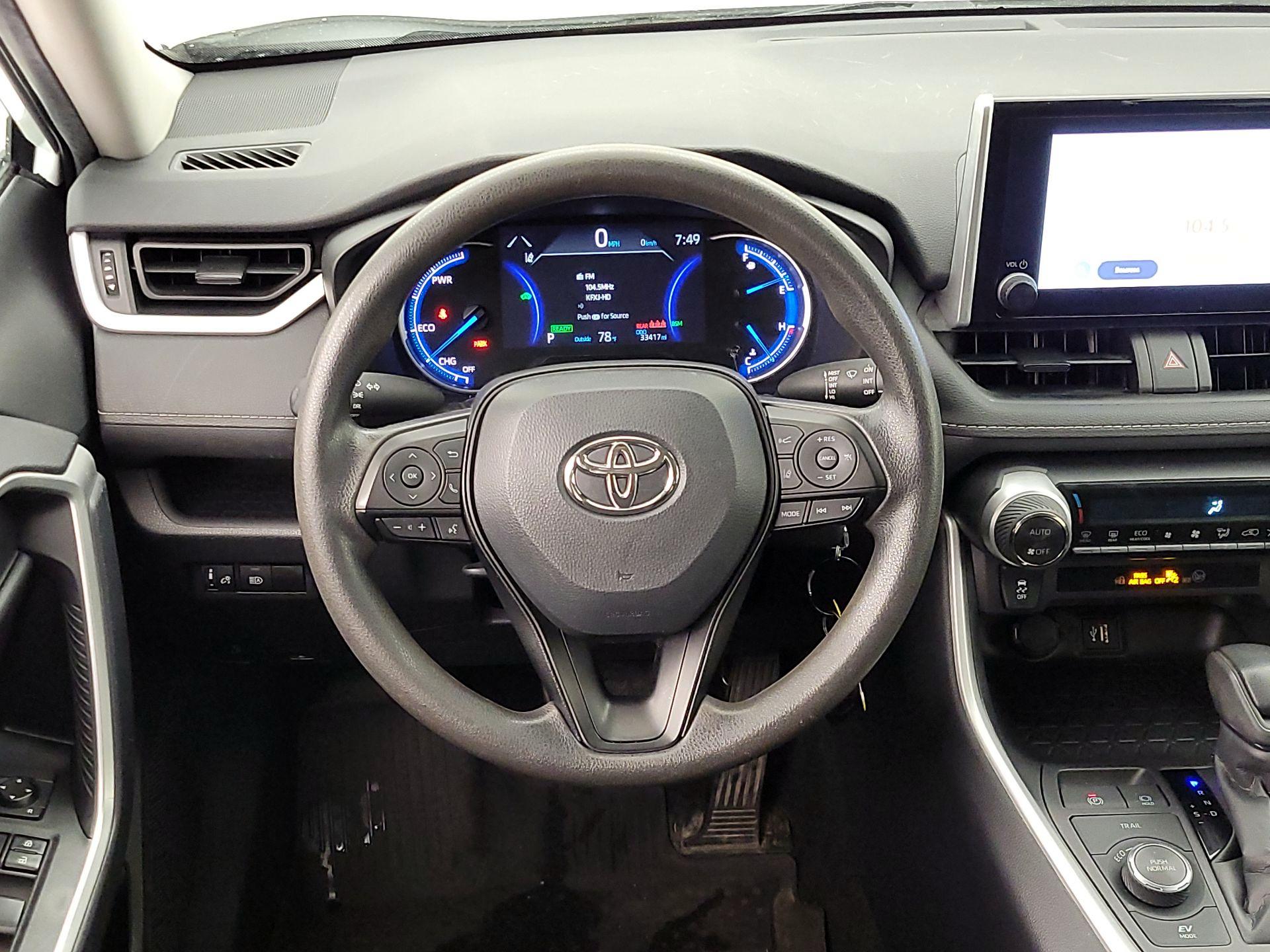Thumbnail: 2024 Toyota RAV4 - 10
