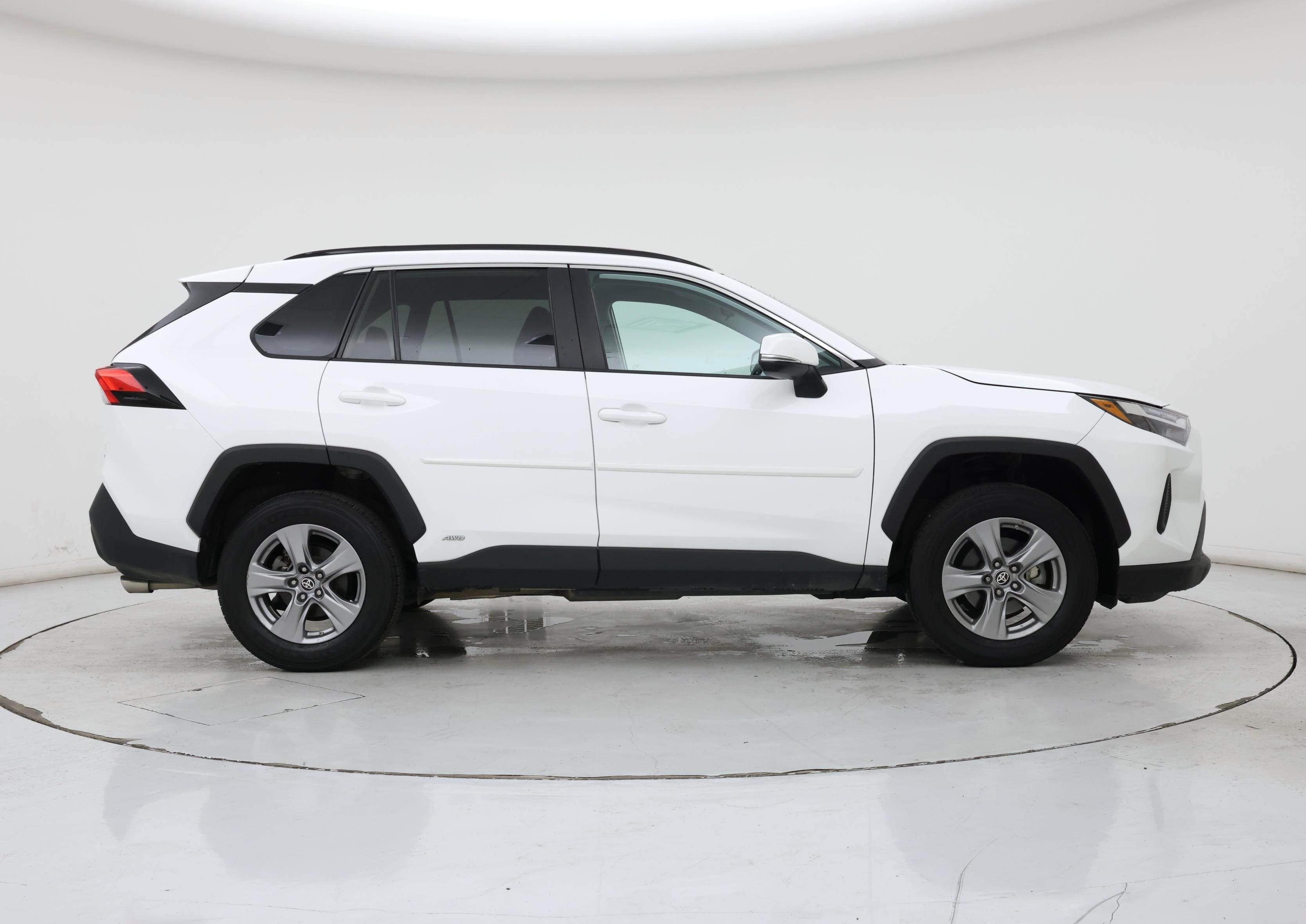 Thumbnail: 2024 Toyota RAV4 - 7