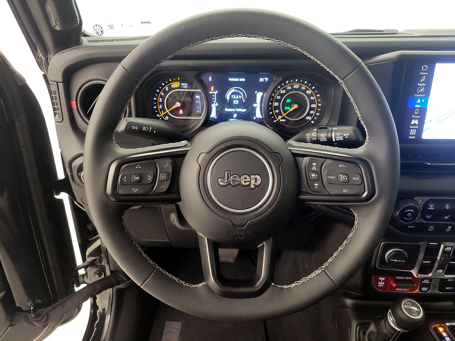 Thumbnail: 2025 Jeep Wrangler - 10