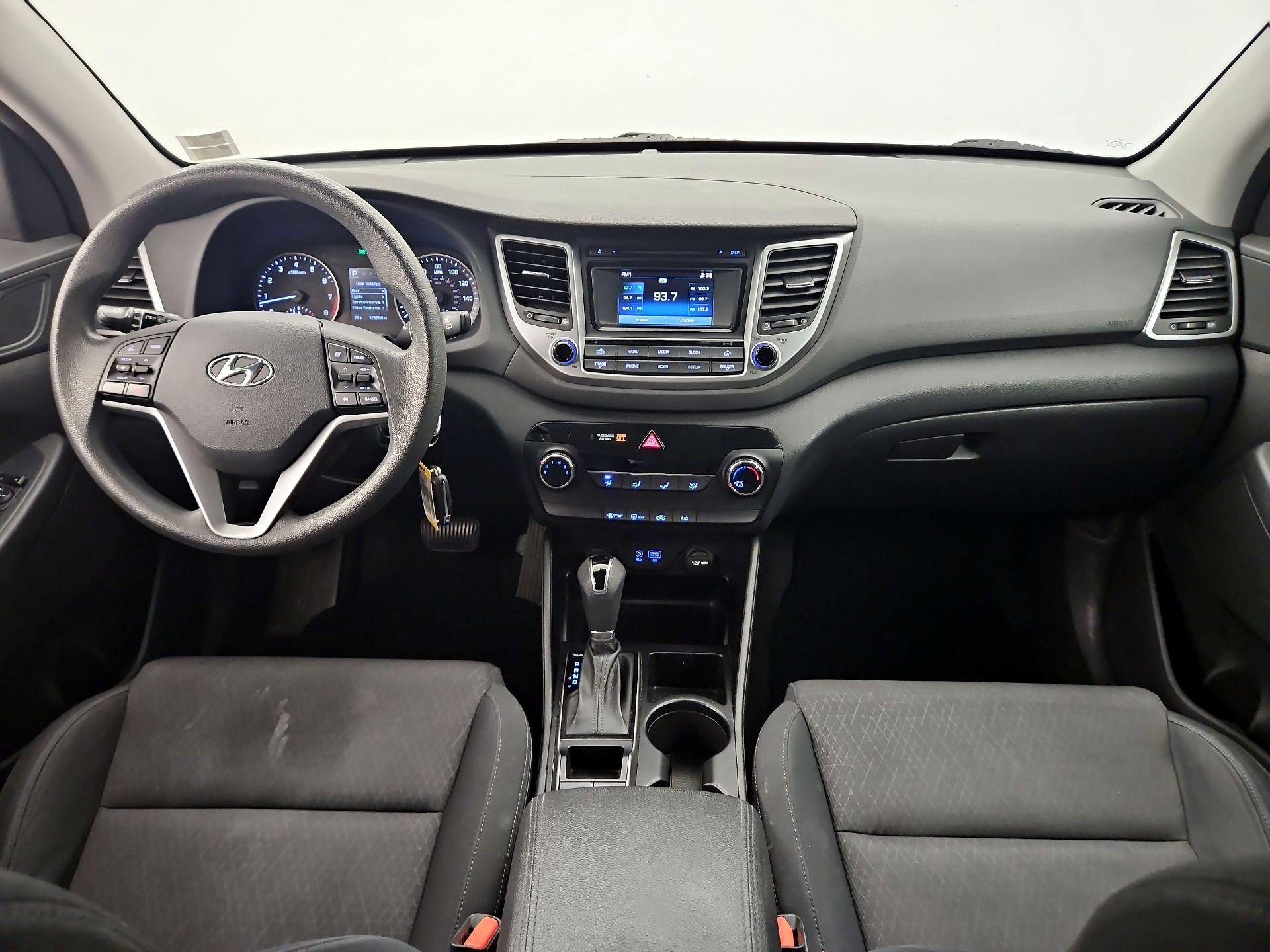 Thumbnail: 2017 Hyundai Tucson - 9