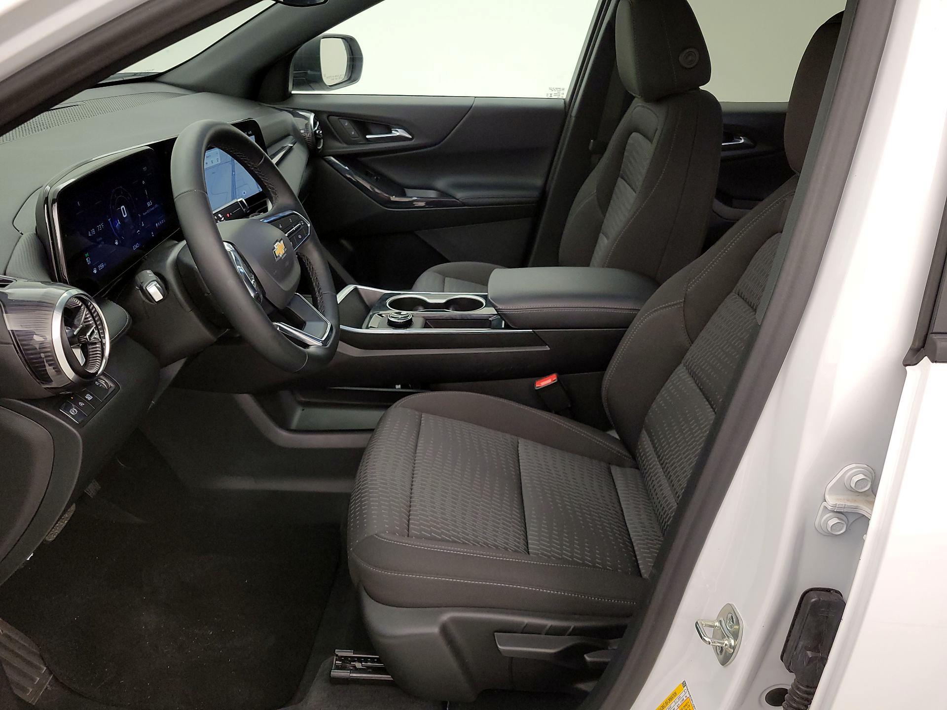 Thumbnail: 2026 Chevrolet Equinox - 11