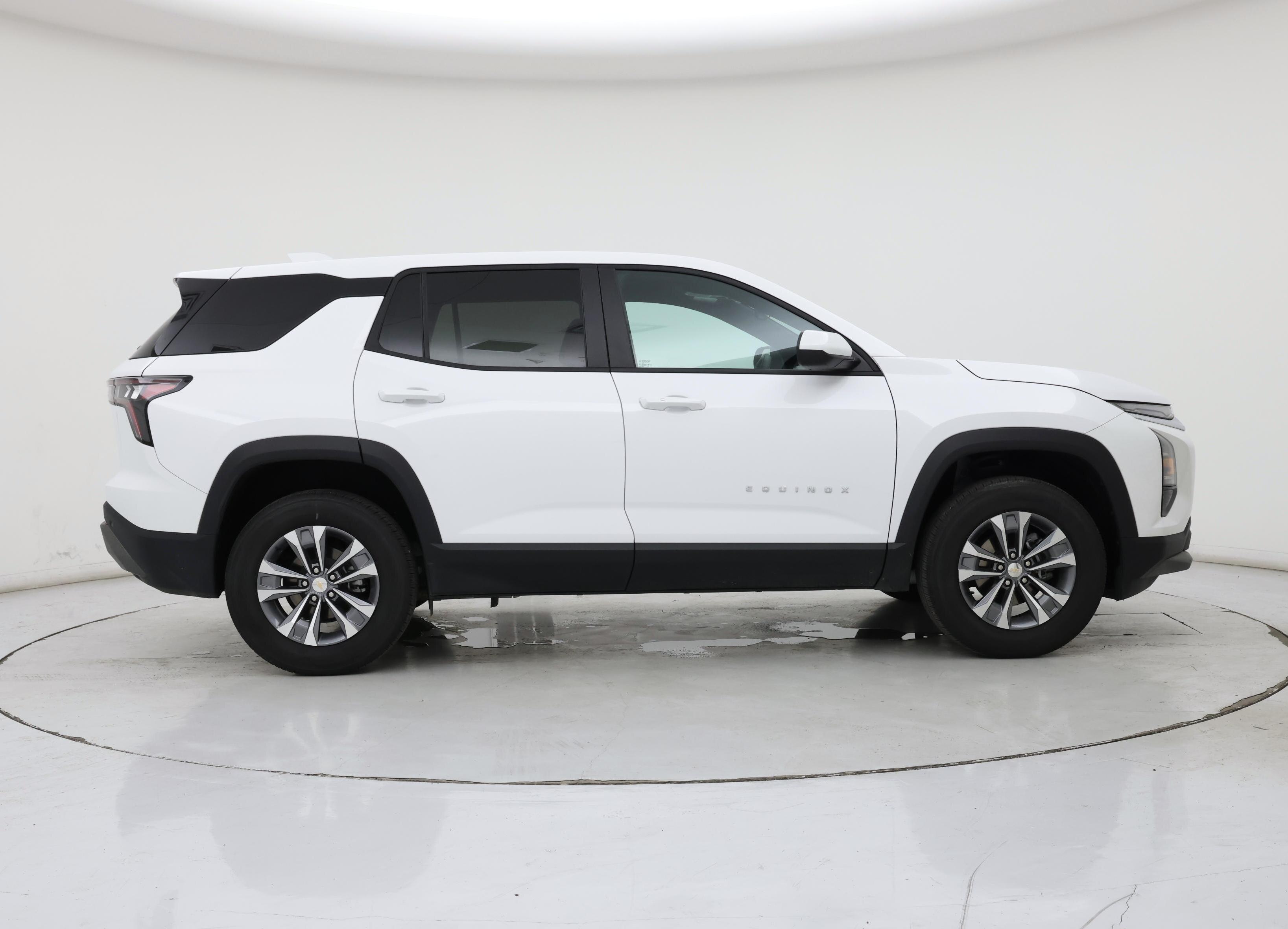 Thumbnail: 2026 Chevrolet Equinox - 7