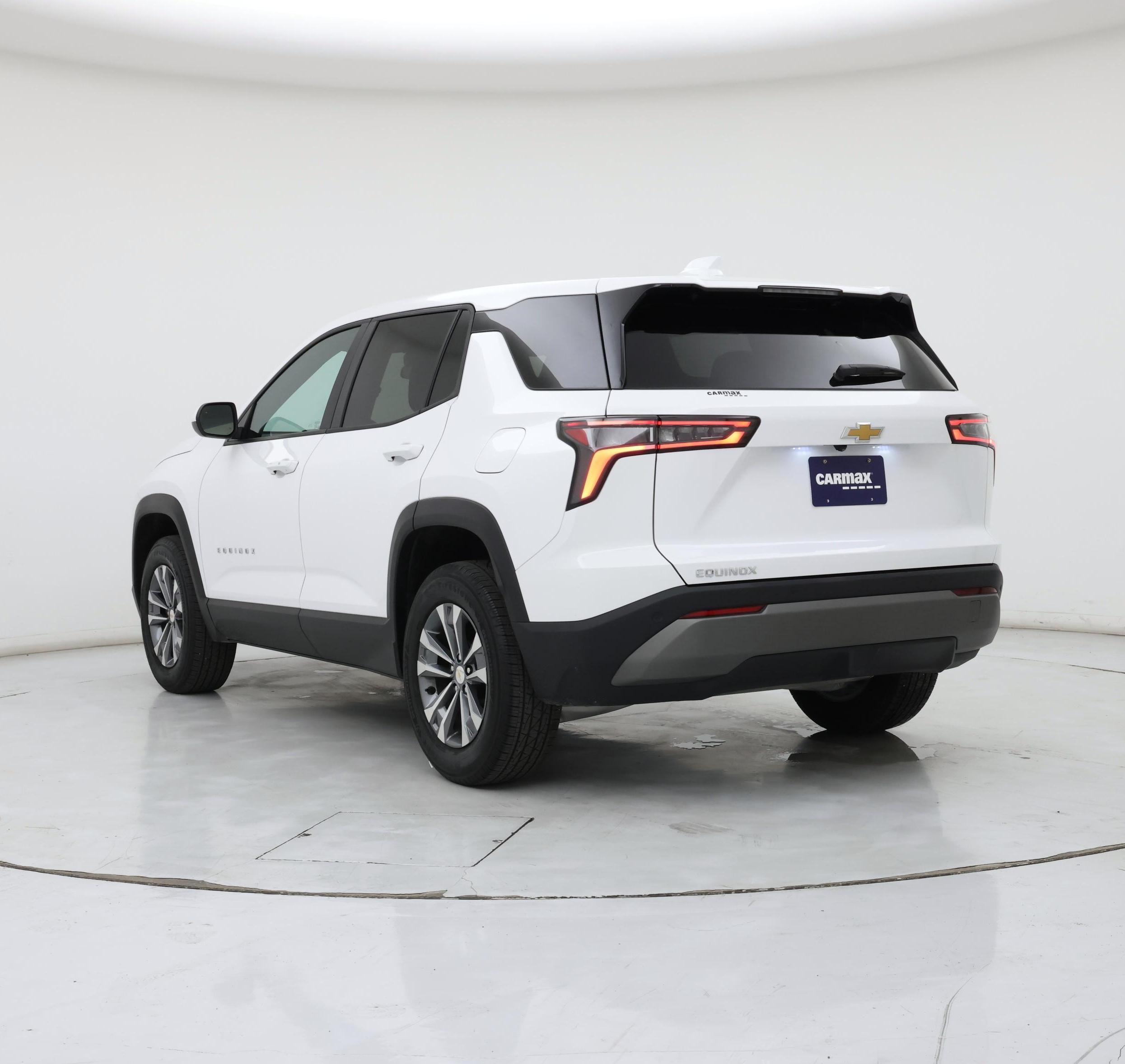 Thumbnail: 2026 Chevrolet Equinox - 2