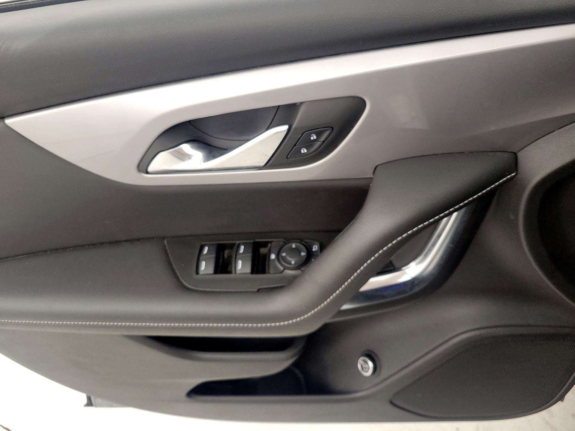 Thumbnail: 2024 Chevrolet Blazer - 12
