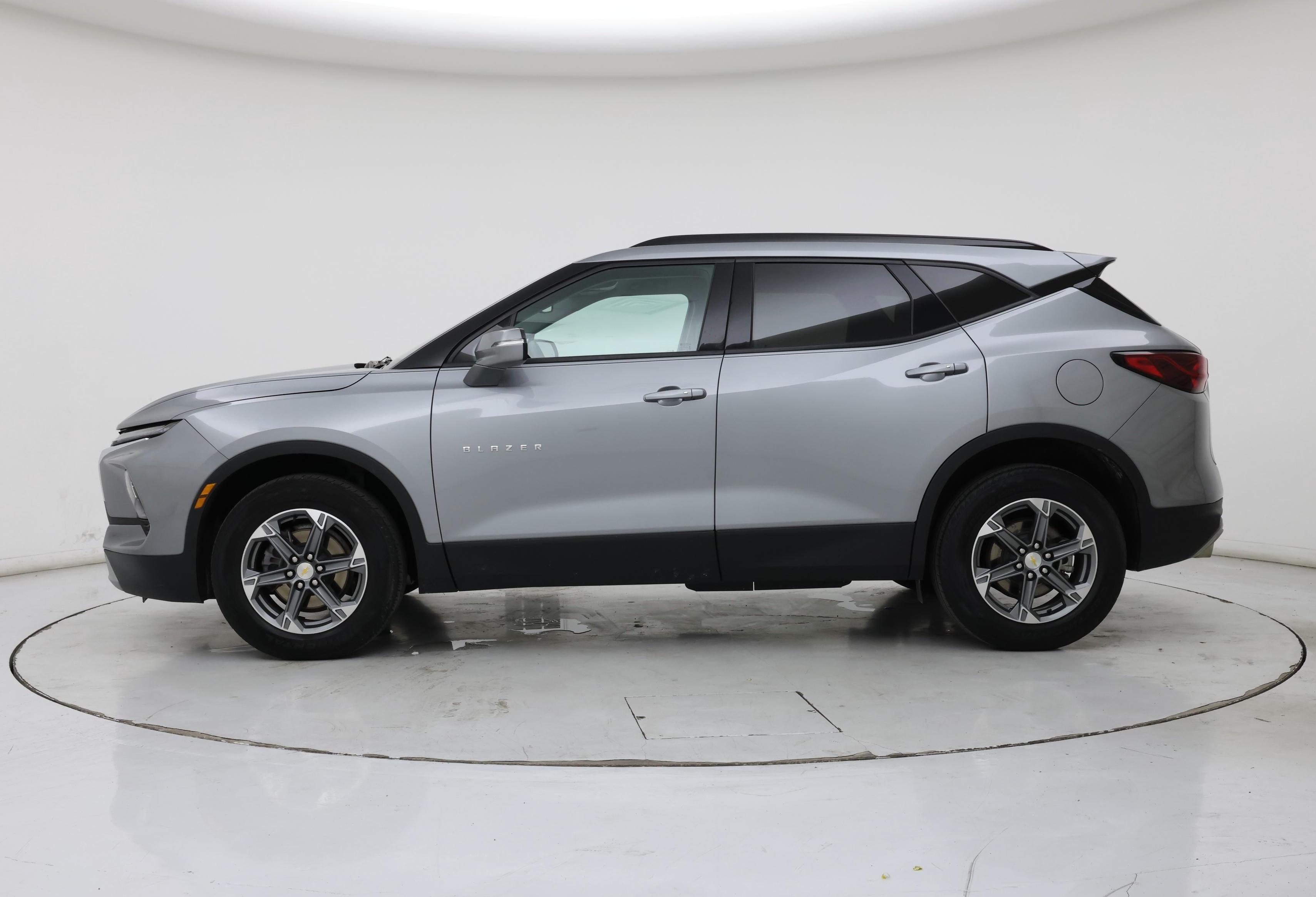 Thumbnail: 2024 Chevrolet Blazer - 3