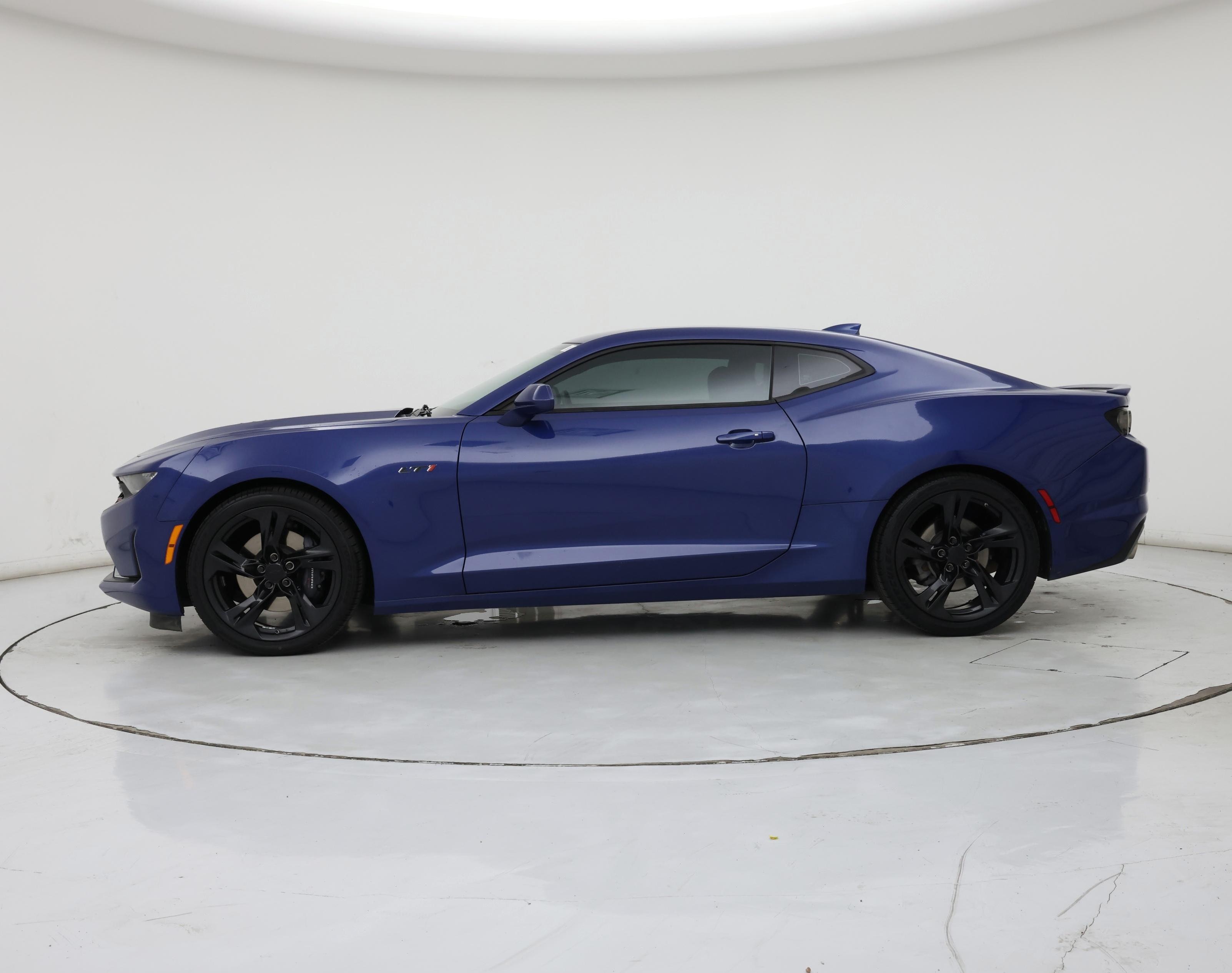 Thumbnail: 2021 Chevrolet Camaro - 3