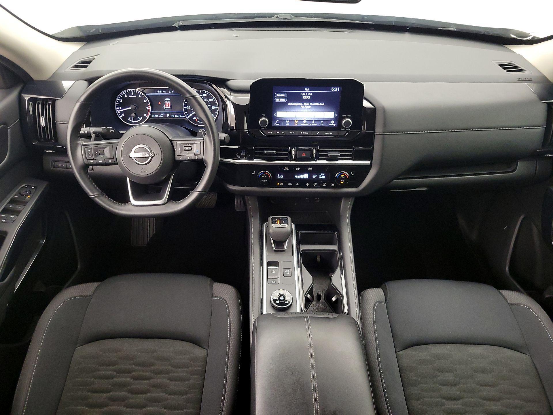 Thumbnail: 2025 Nissan Pathfinder - 9