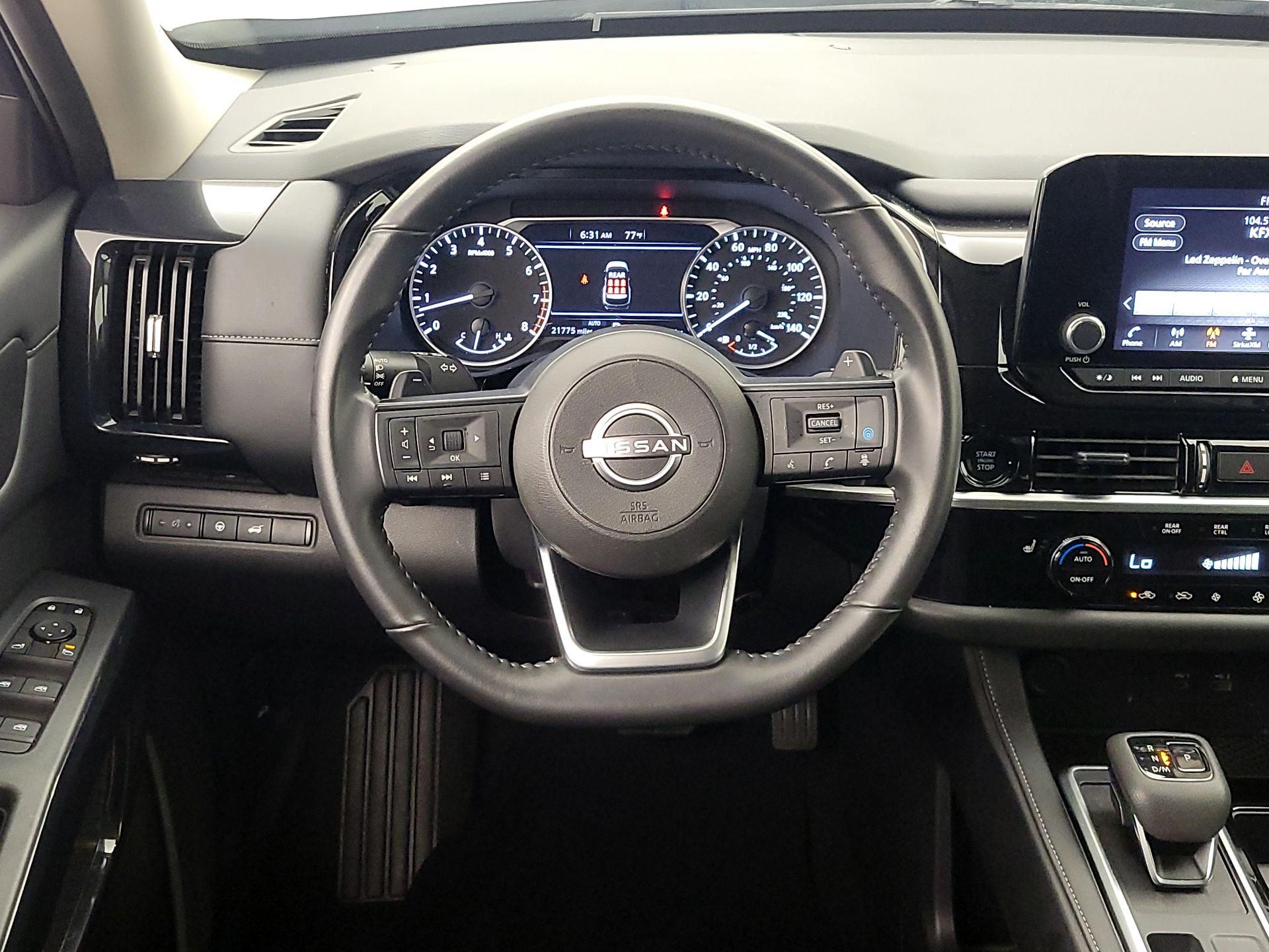 Thumbnail: 2025 Nissan Pathfinder - 10