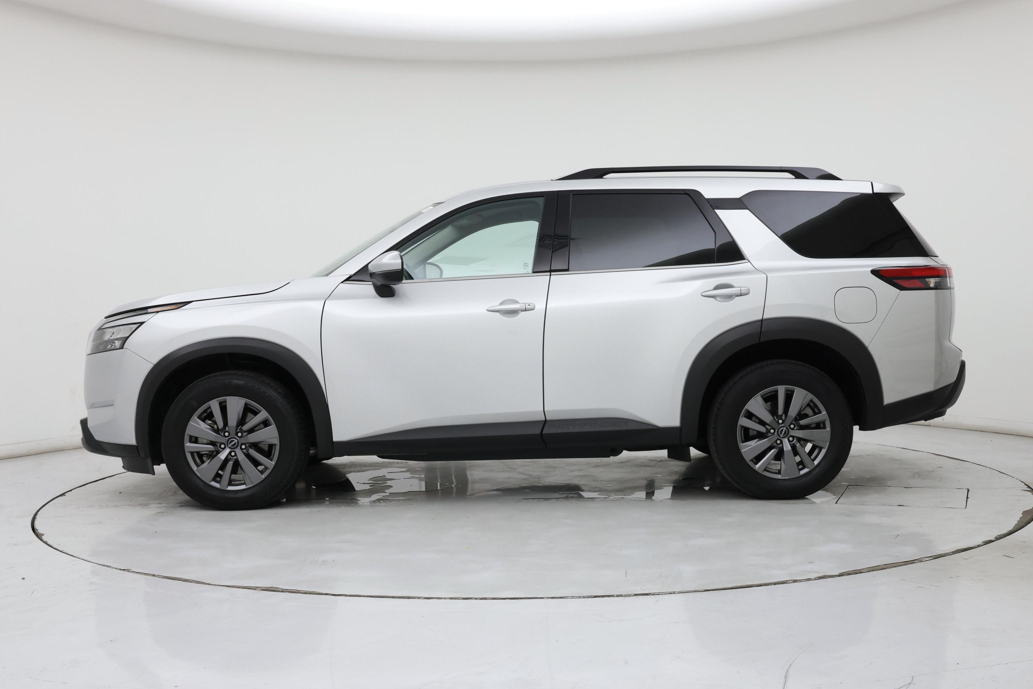 Thumbnail: 2025 Nissan Pathfinder - 3