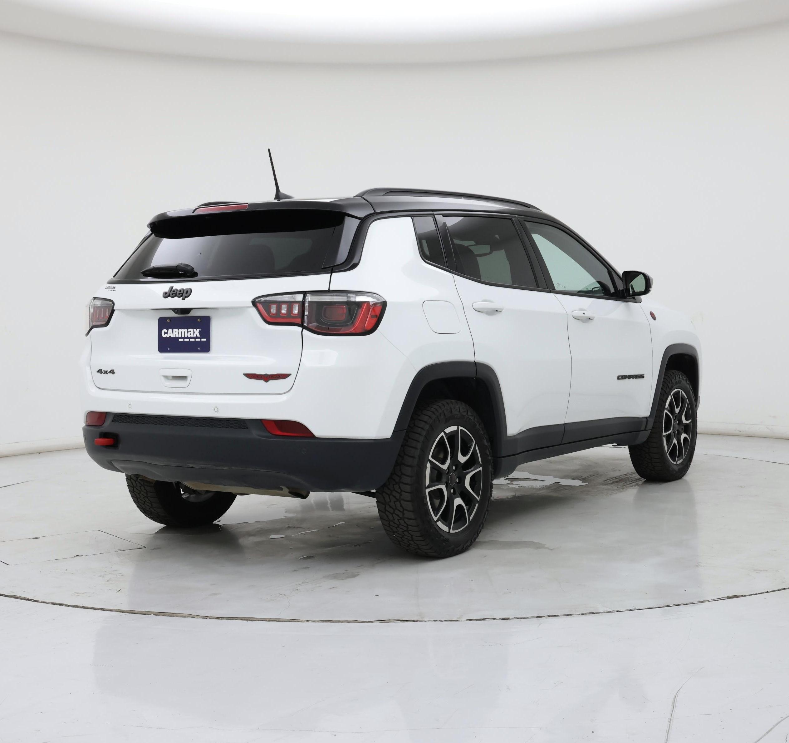 Thumbnail: 2025 Jeep Compass - 8