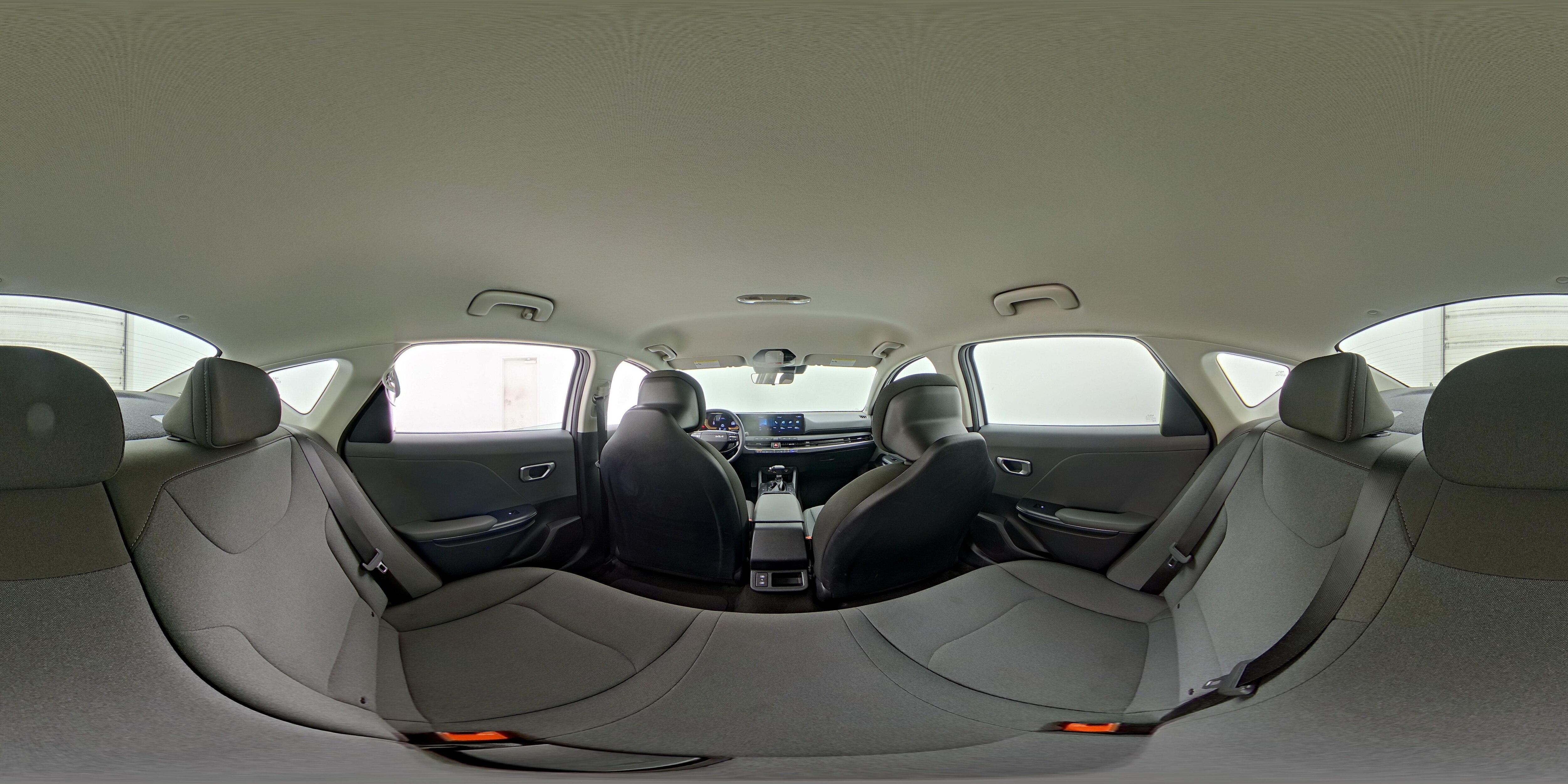 2025 Kia K4 LXS - Photo 25