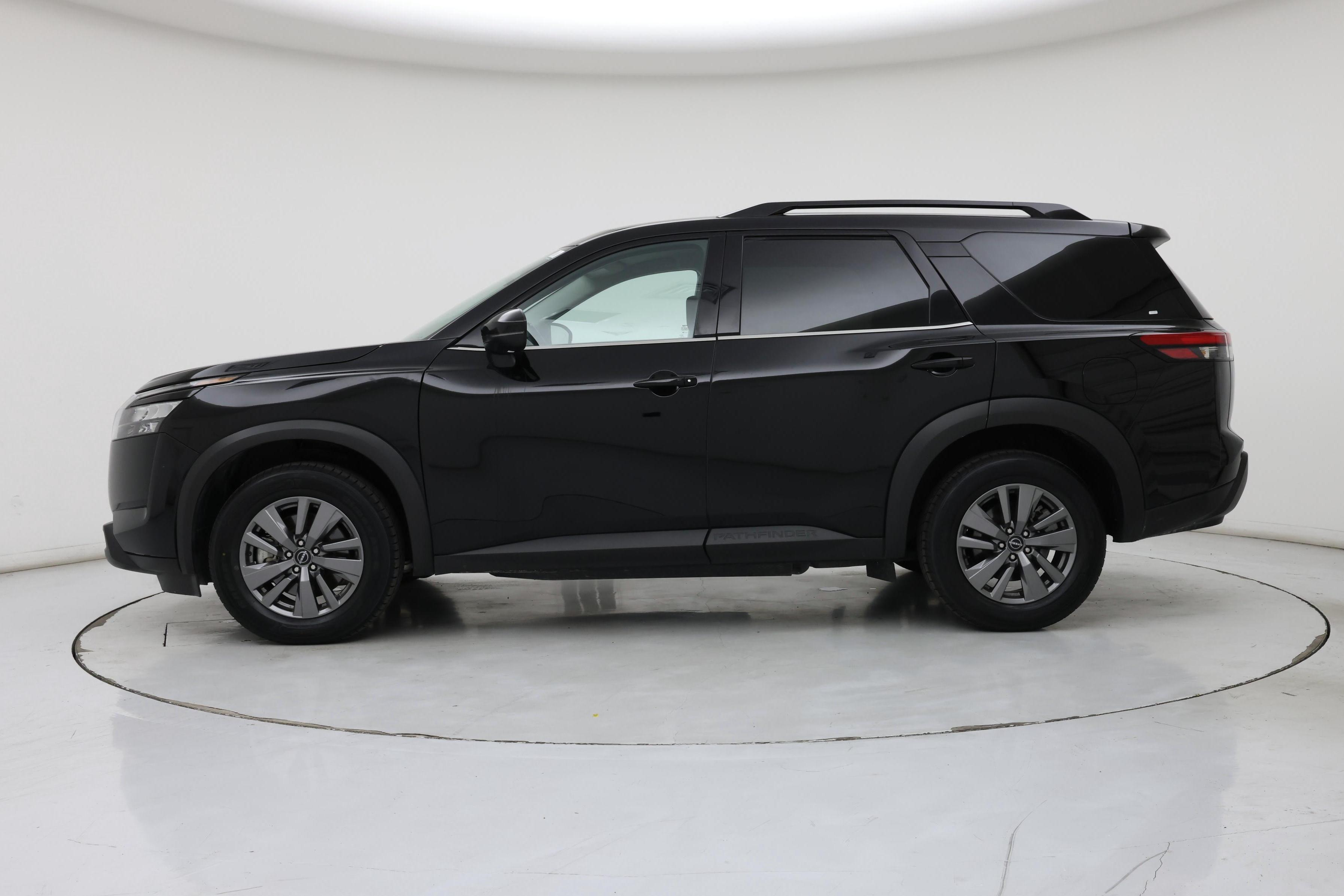 Thumbnail: 2025 Nissan Pathfinder - 3