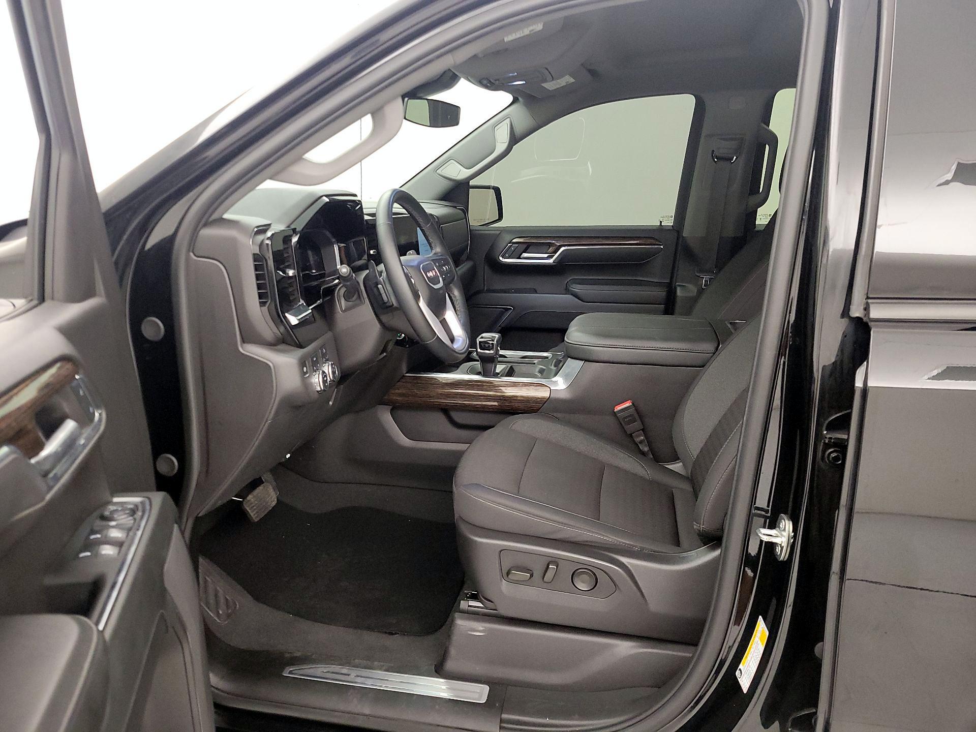 Thumbnail: 2024 GMC Sierra 1500 - 11