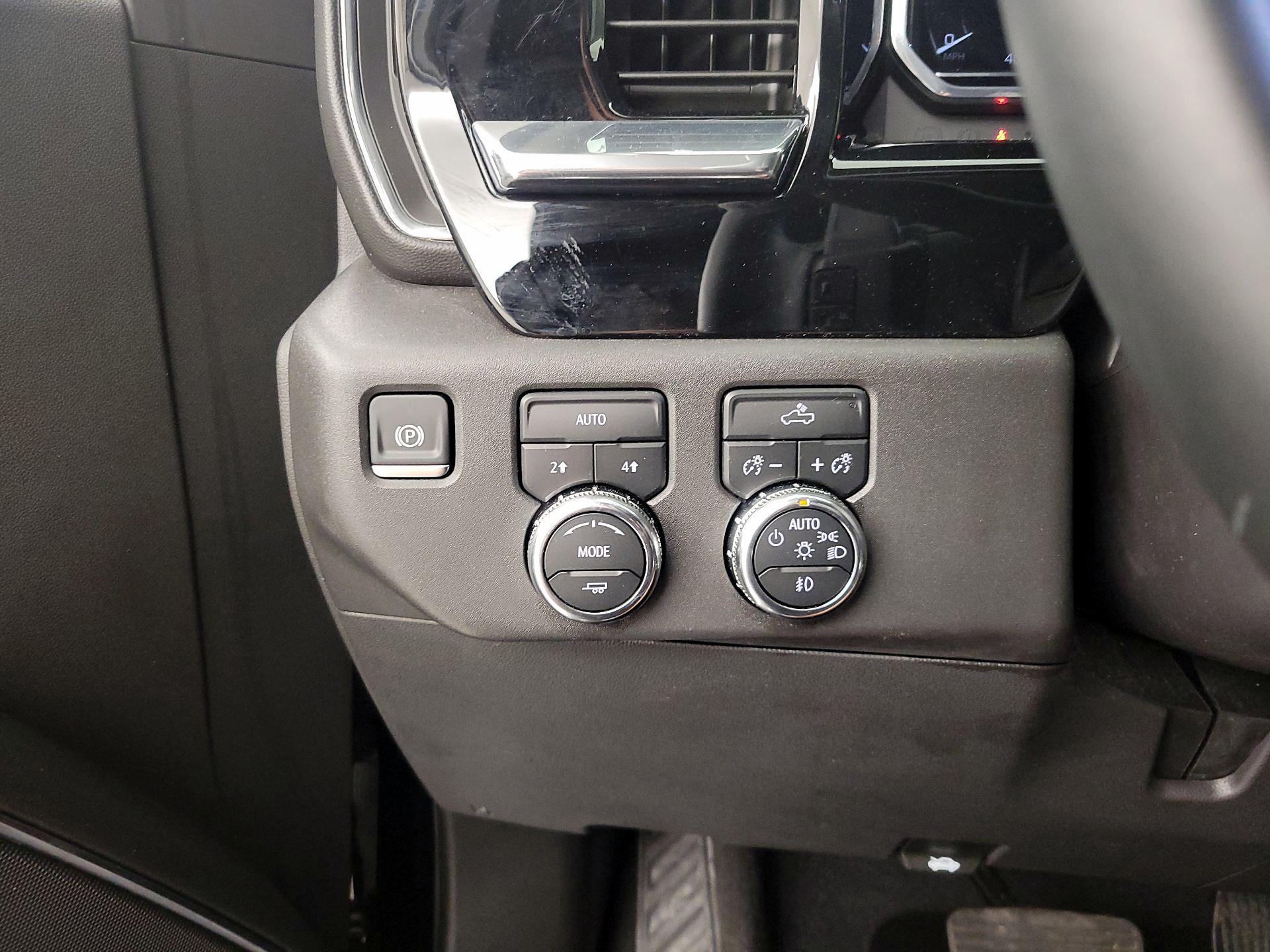 Thumbnail: 2024 GMC Sierra 1500 - 13