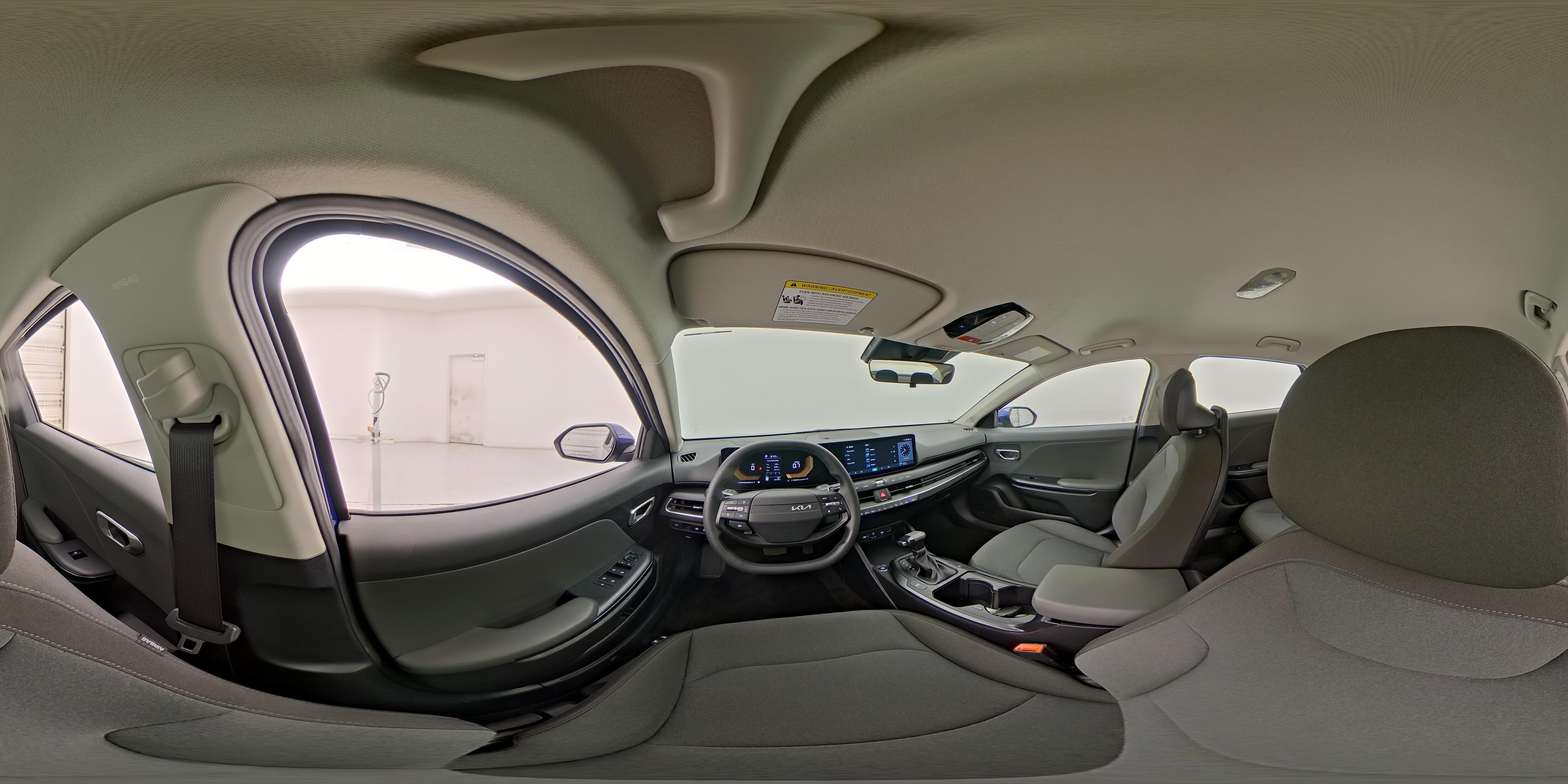 2025 Kia K4 LXS - Photo 26
