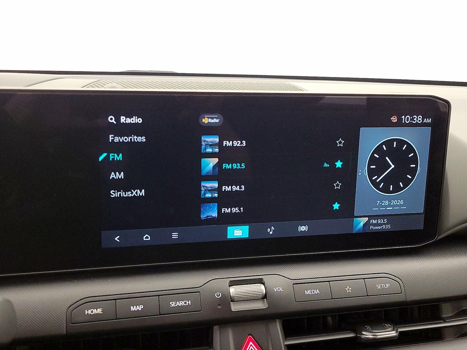 2025 Kia K4 LXS - Photo 16