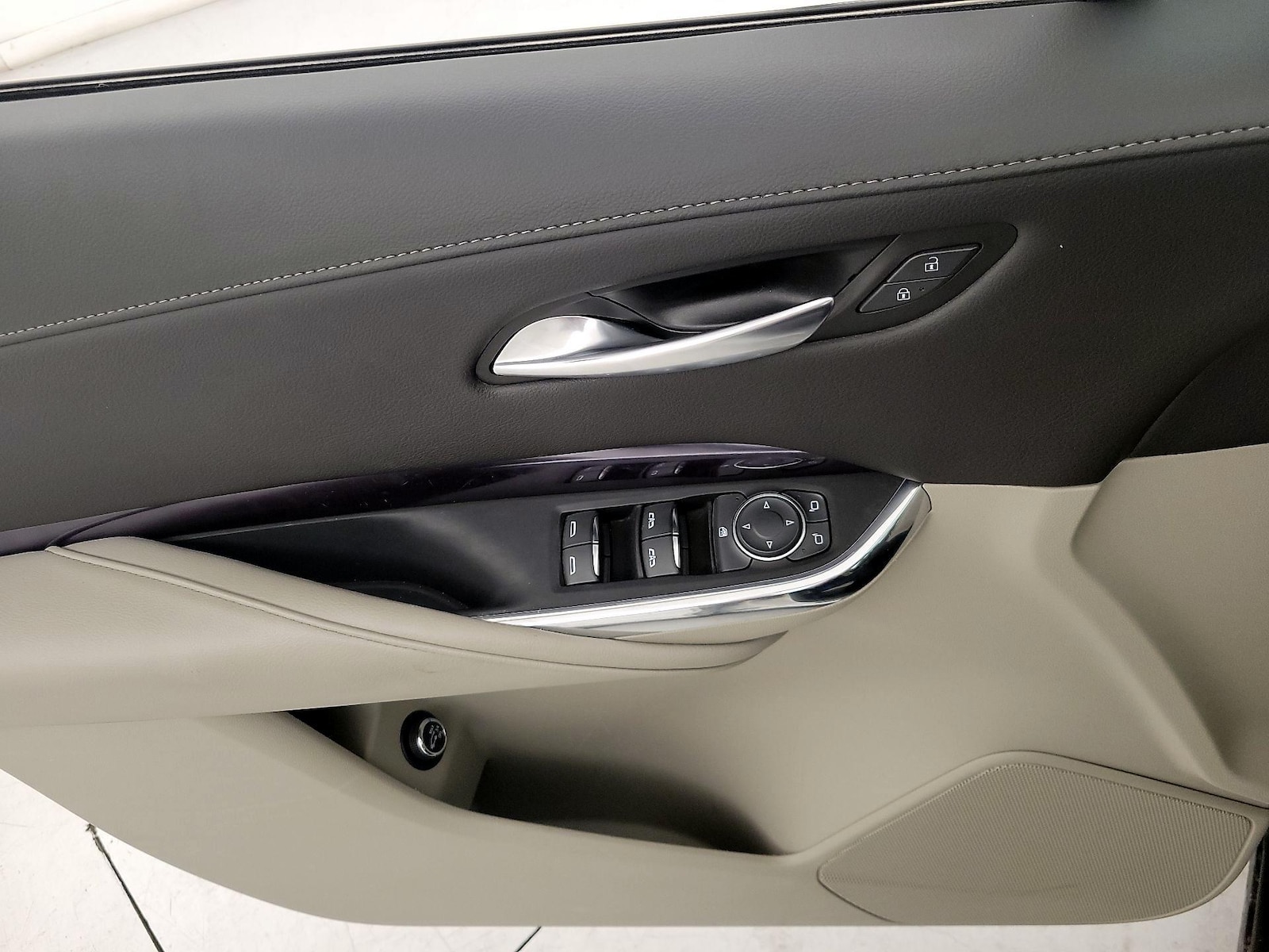 2023 Cadillac XT4 Luxury - Photo 13