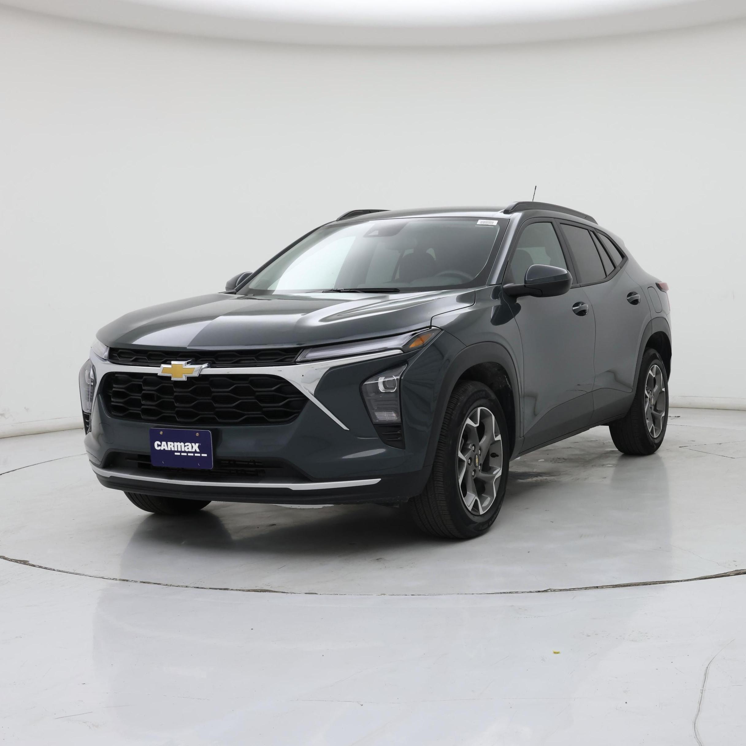 Thumbnail: 2025 Chevrolet Trax - 4