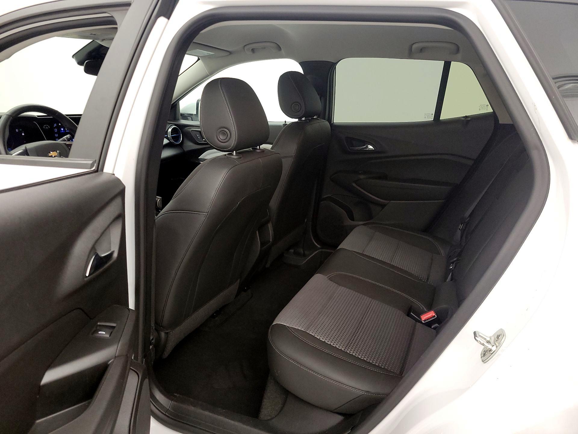 Thumbnail: 2025 Chevrolet Trax - 19