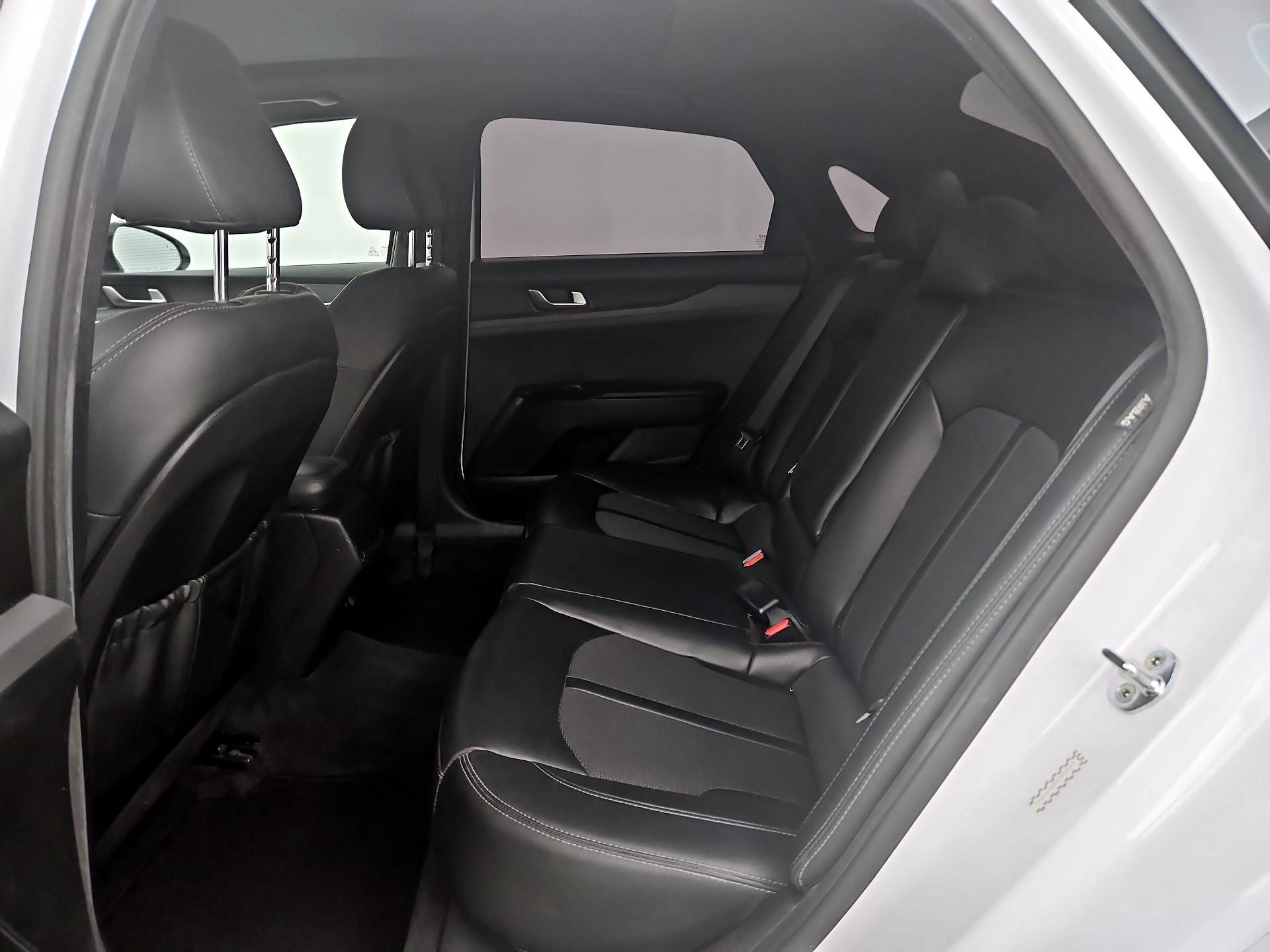 Thumbnail: 2022 Kia K5 - 20