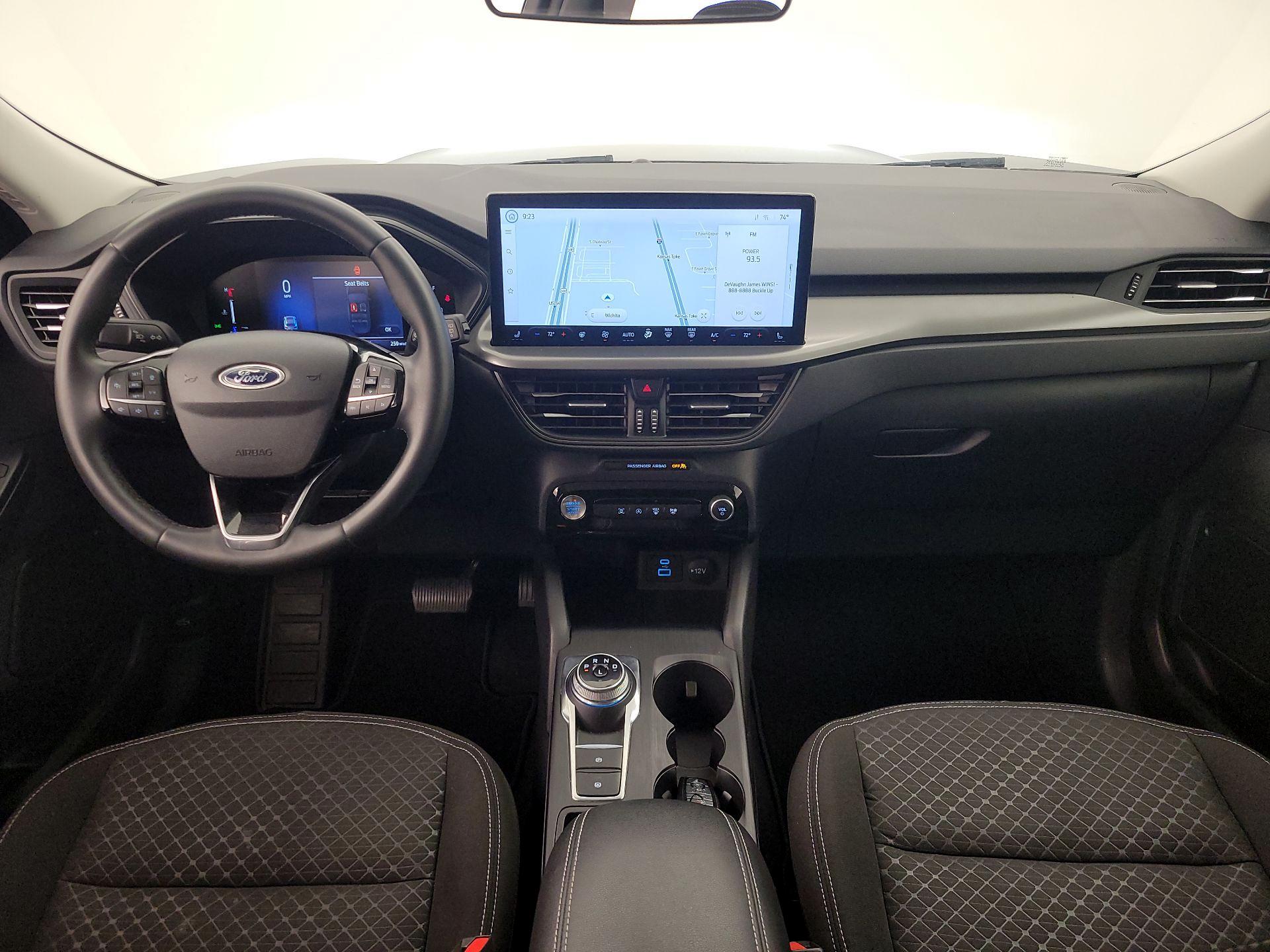 Thumbnail: 2023 Ford Escape - 9