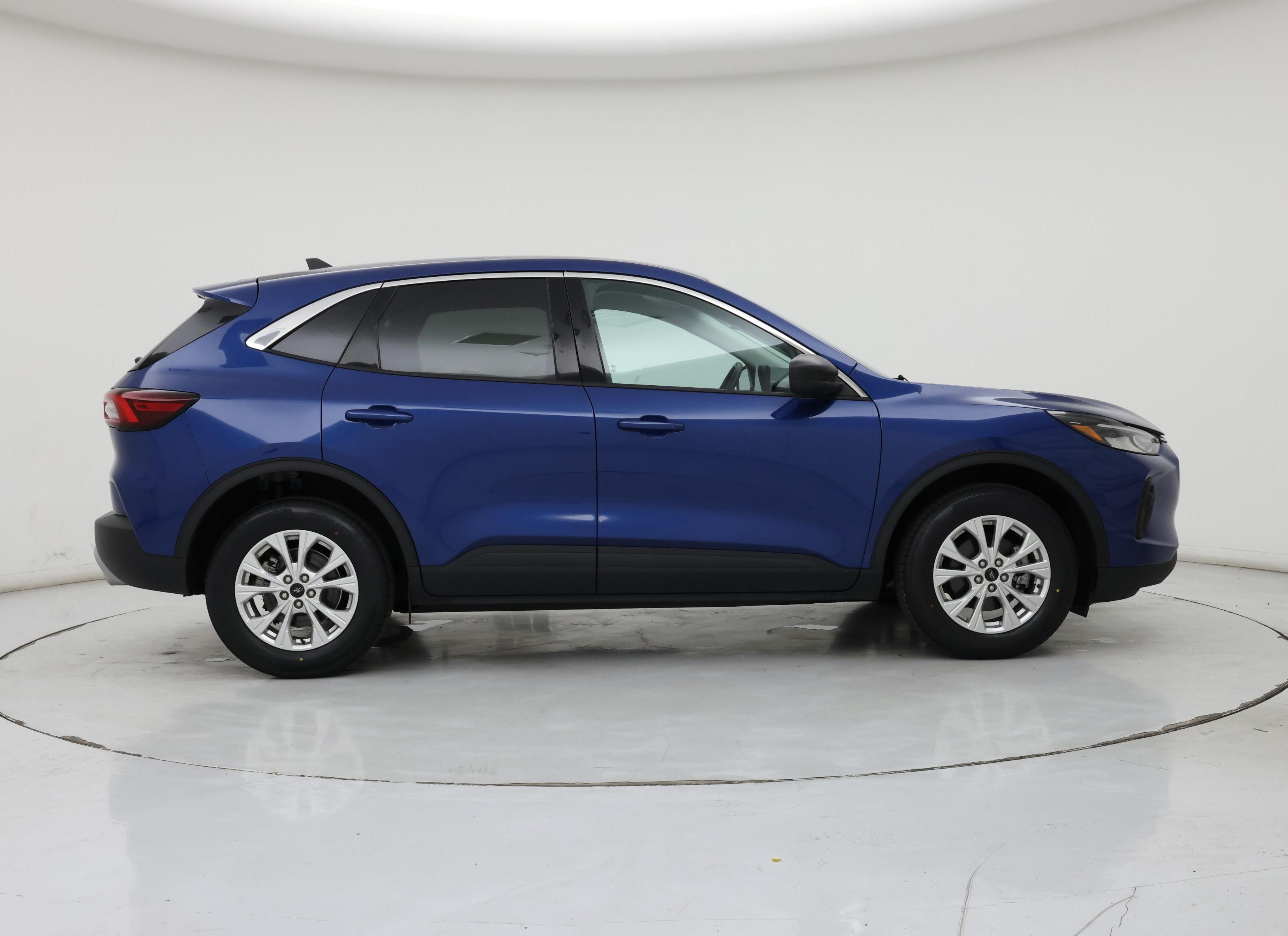 Thumbnail: 2023 Ford Escape - 7