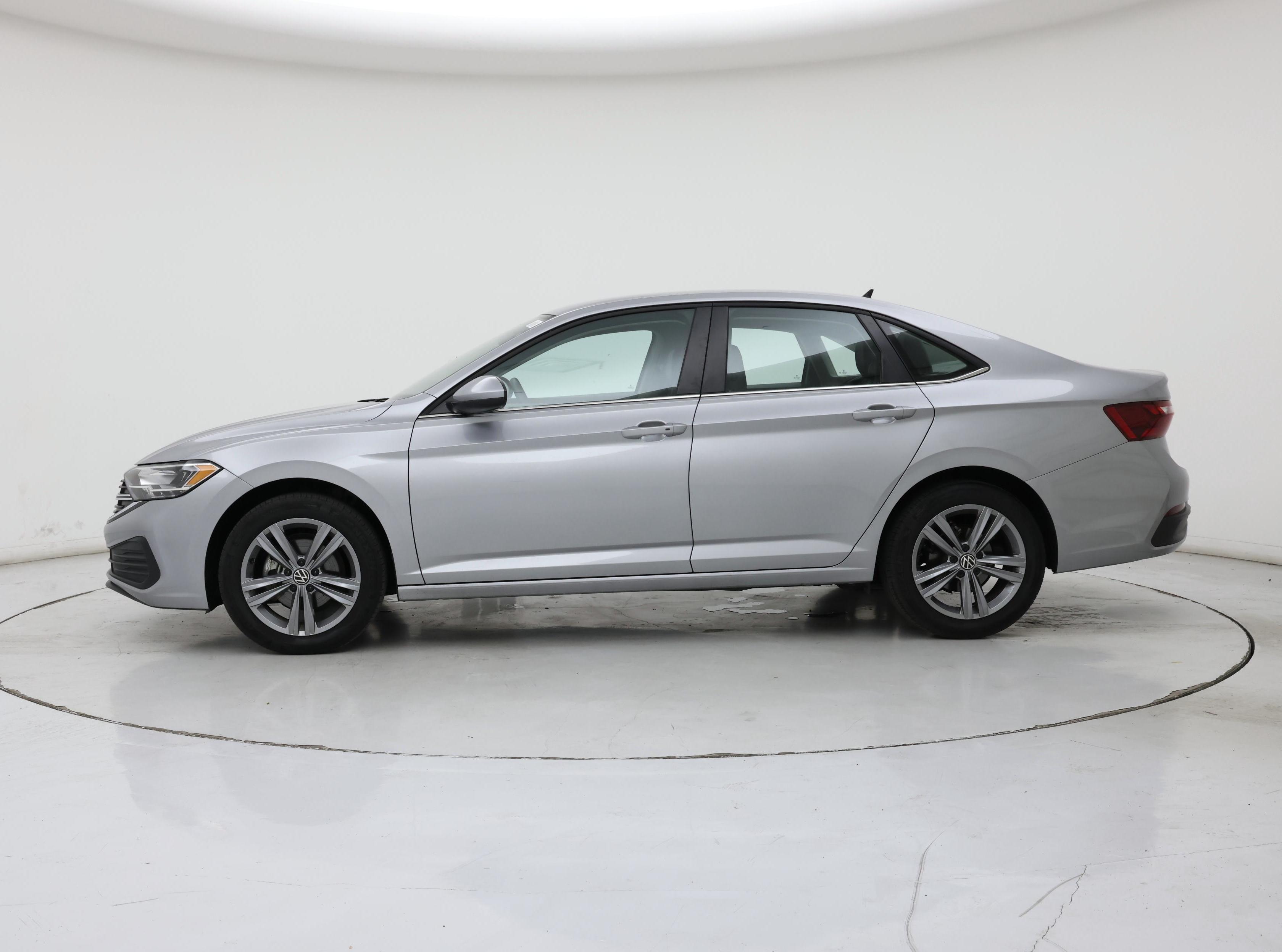 Thumbnail: 2024 Volkswagen Jetta - 3