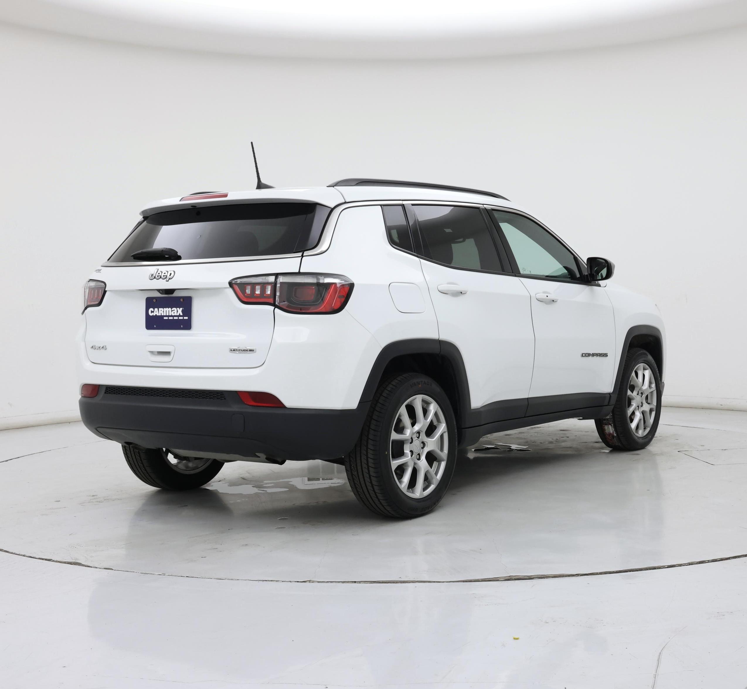 Thumbnail: 2024 Jeep Compass - 8