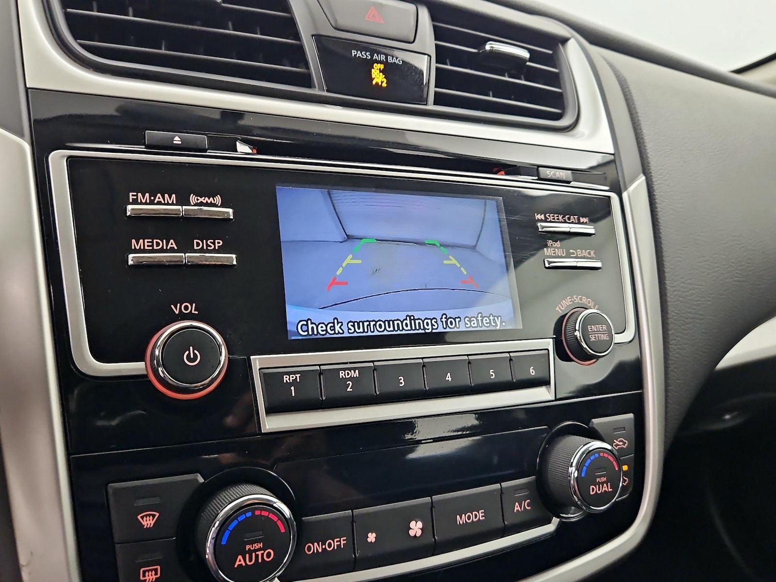 2018 Nissan Altima SV - Photo 15
