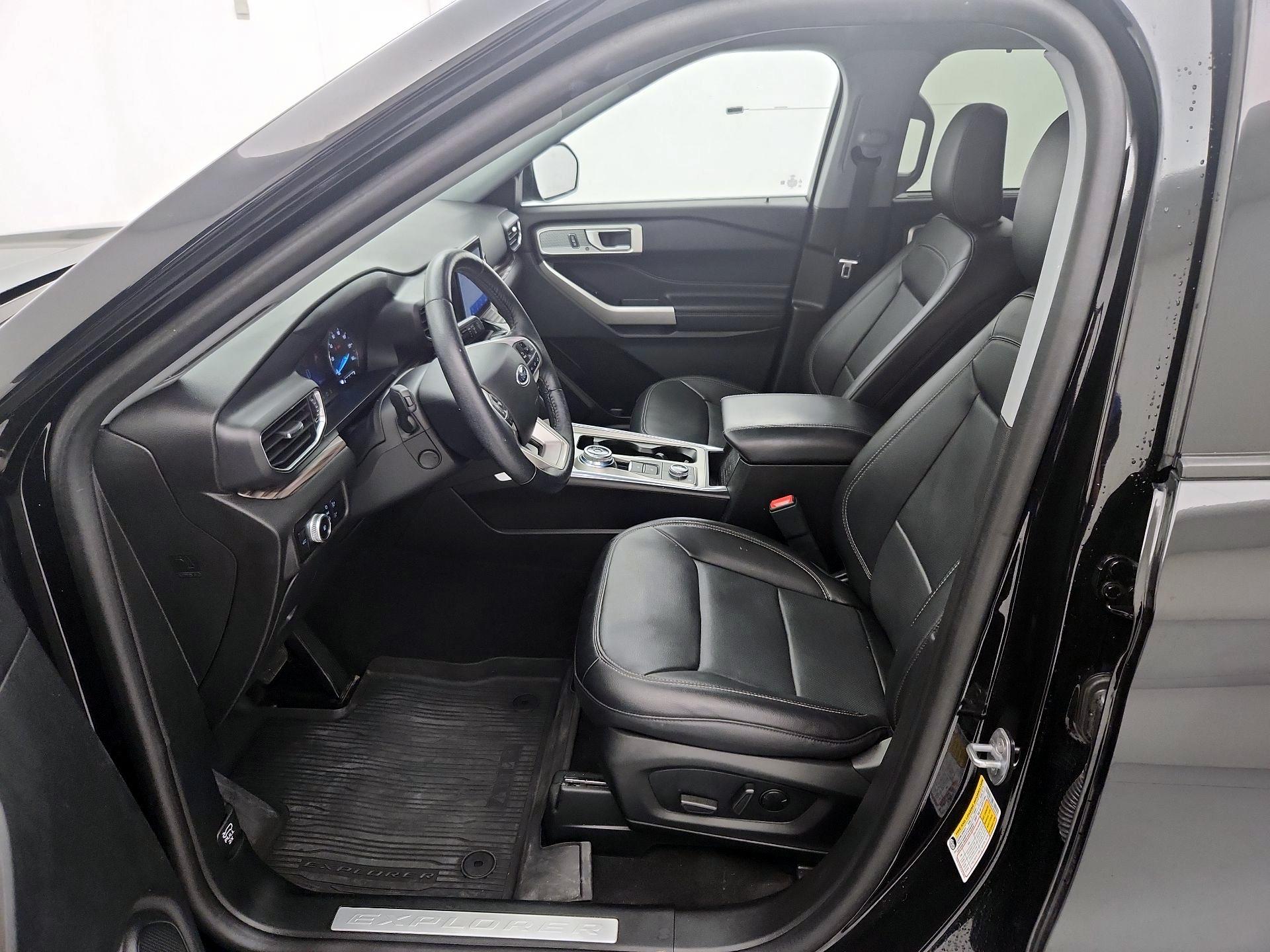 Thumbnail: 2023 Ford Explorer - 11
