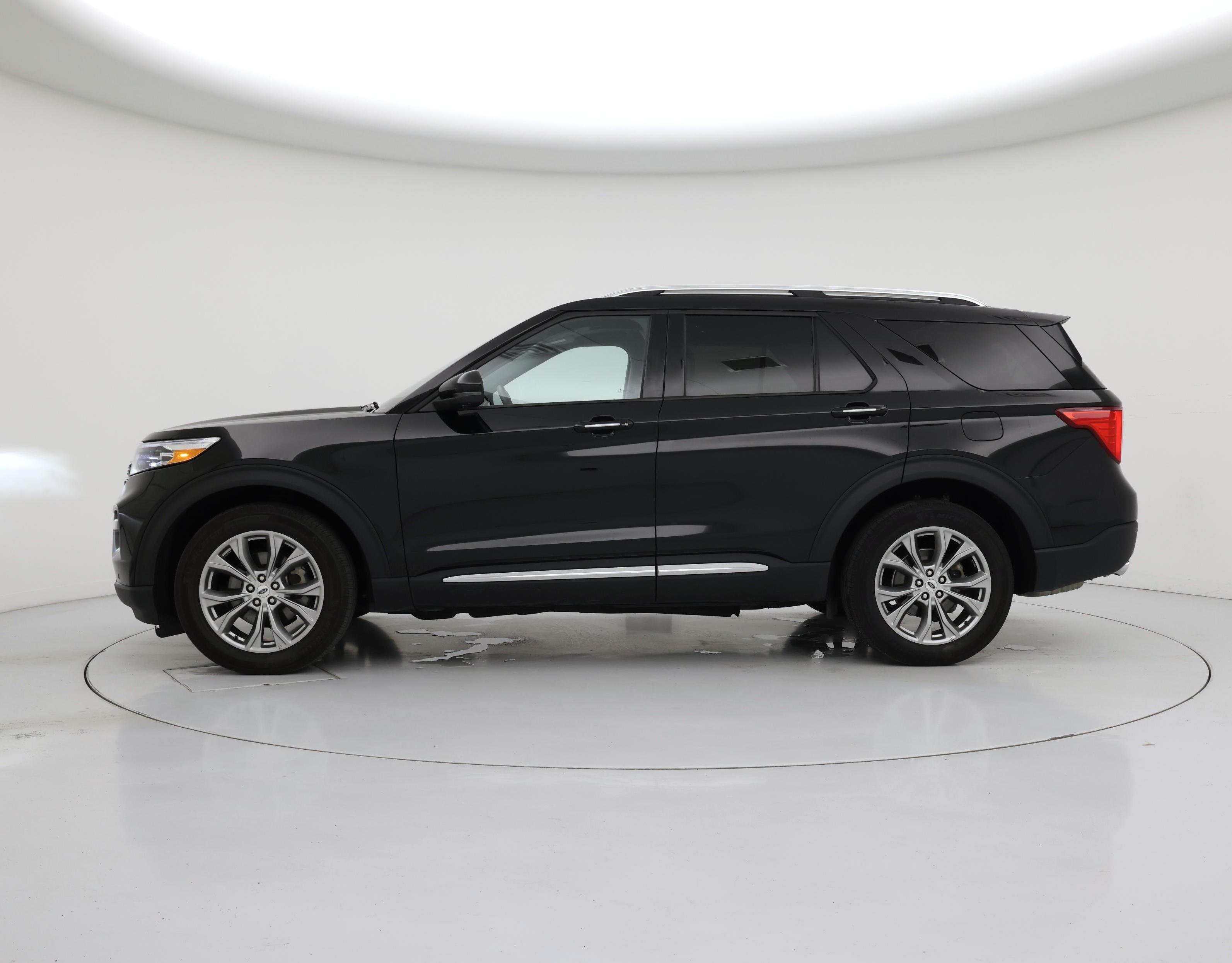Thumbnail: 2023 Ford Explorer - 3
