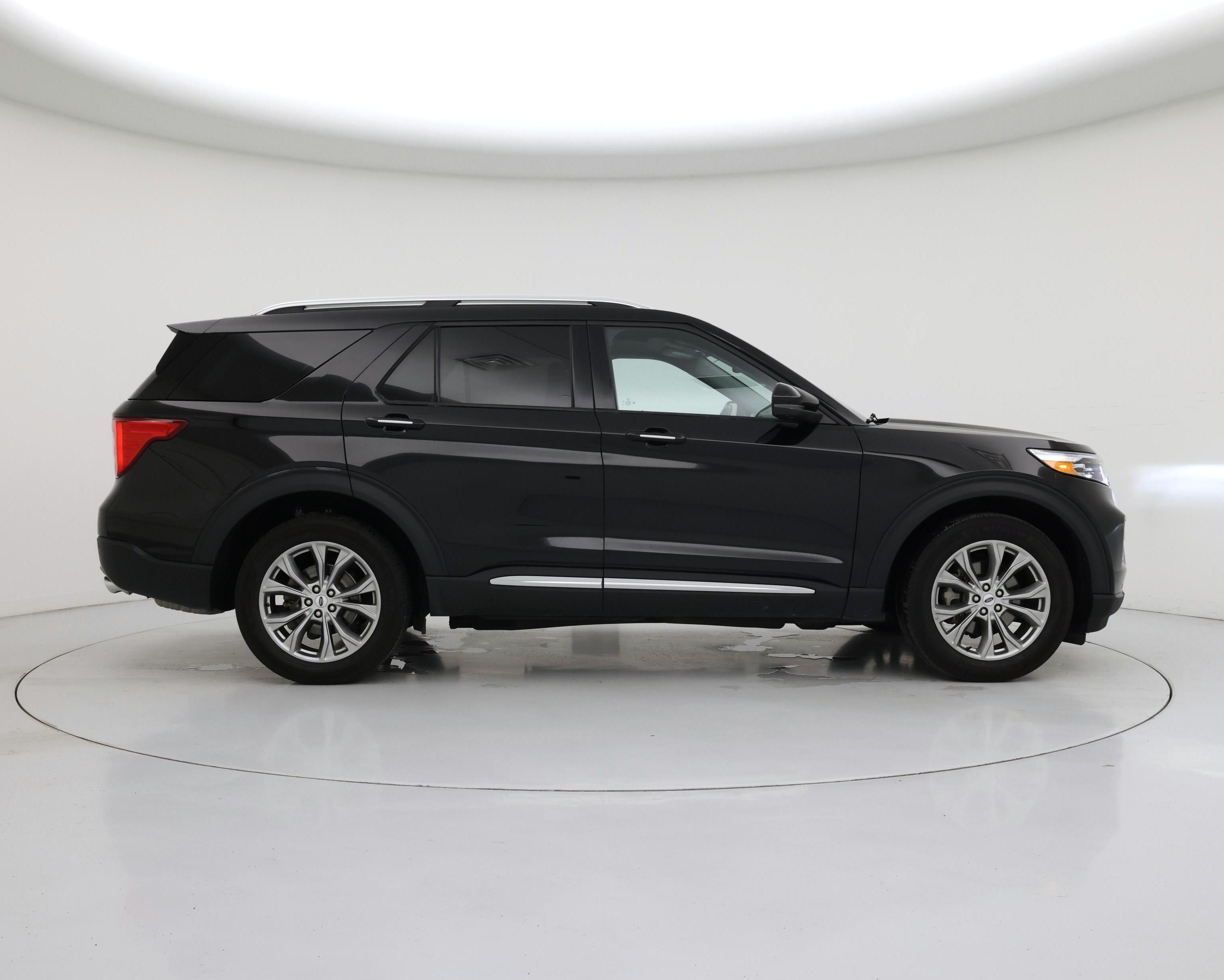 Thumbnail: 2023 Ford Explorer - 7