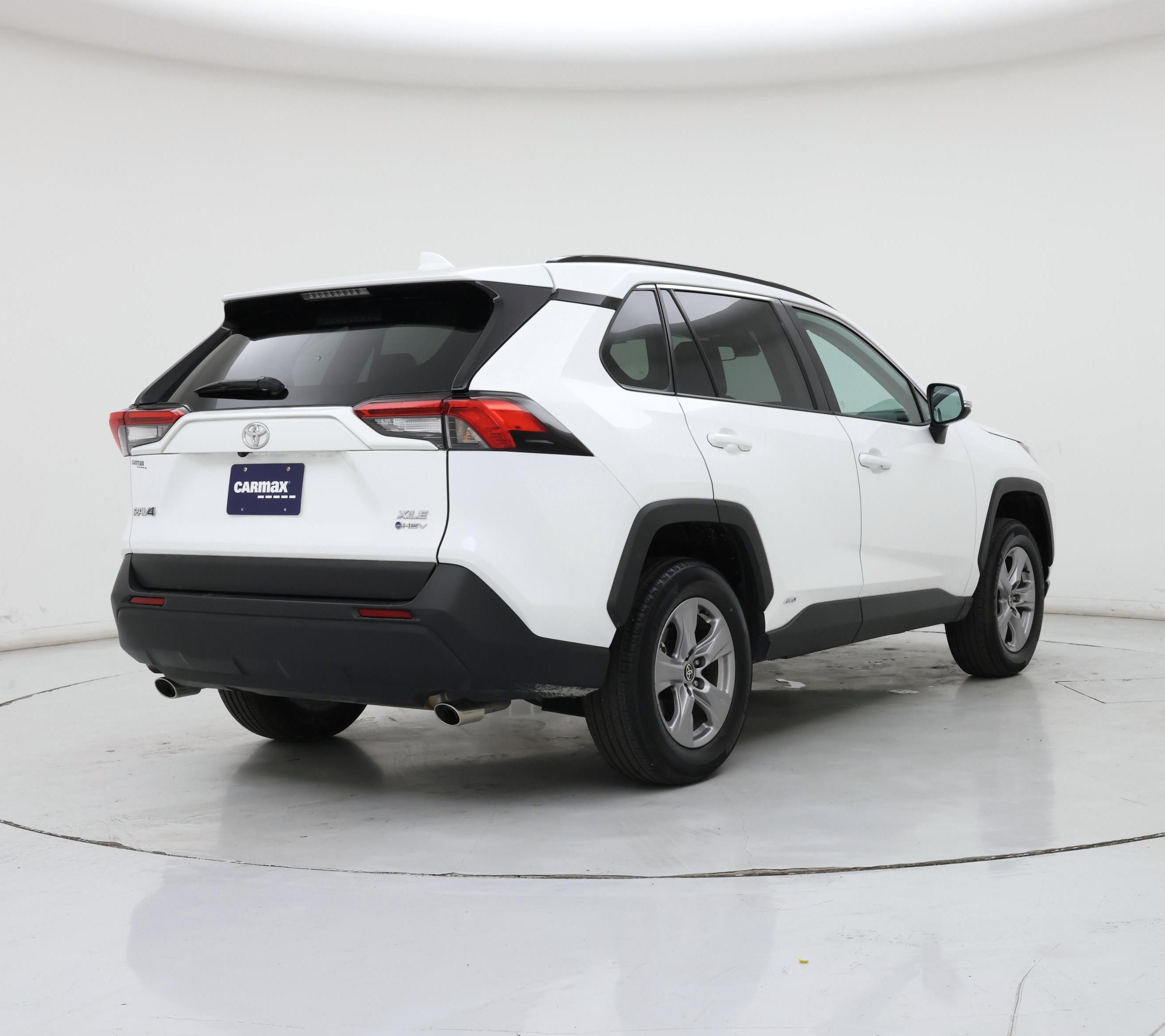 Thumbnail: 2025 Toyota RAV4 - 8