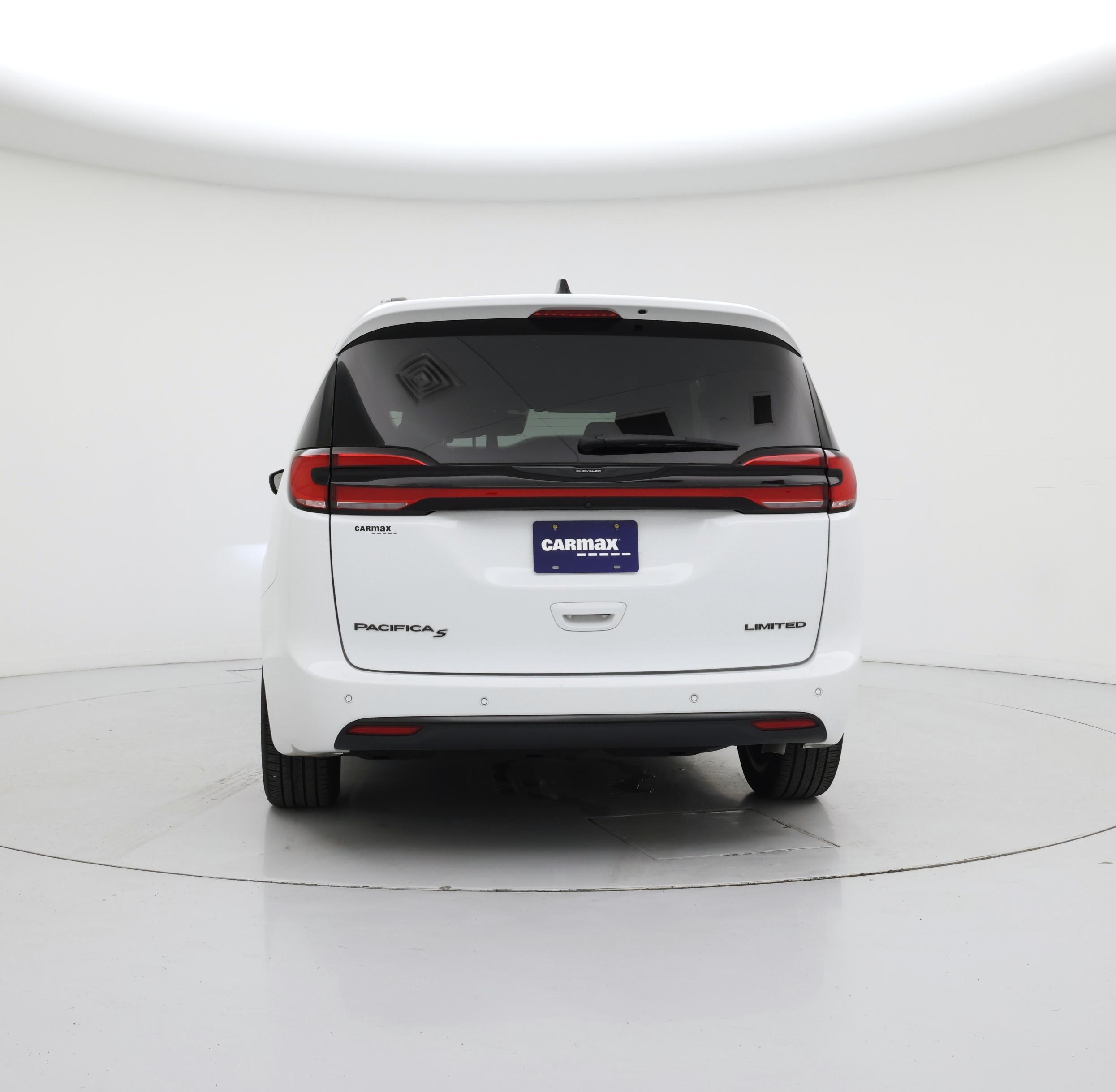 Thumbnail: 2025 Chrysler Pacifica - 6
