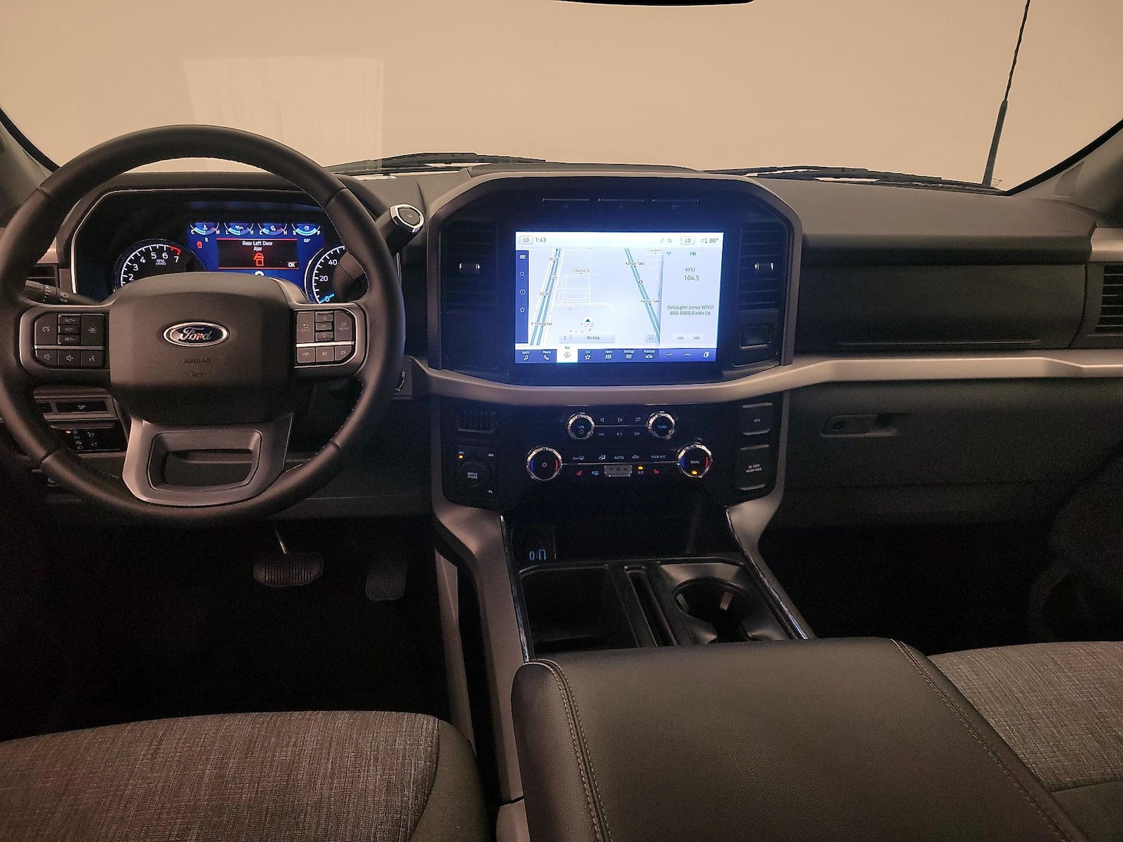 2023 Ford F-150 XLT - Photo 10
