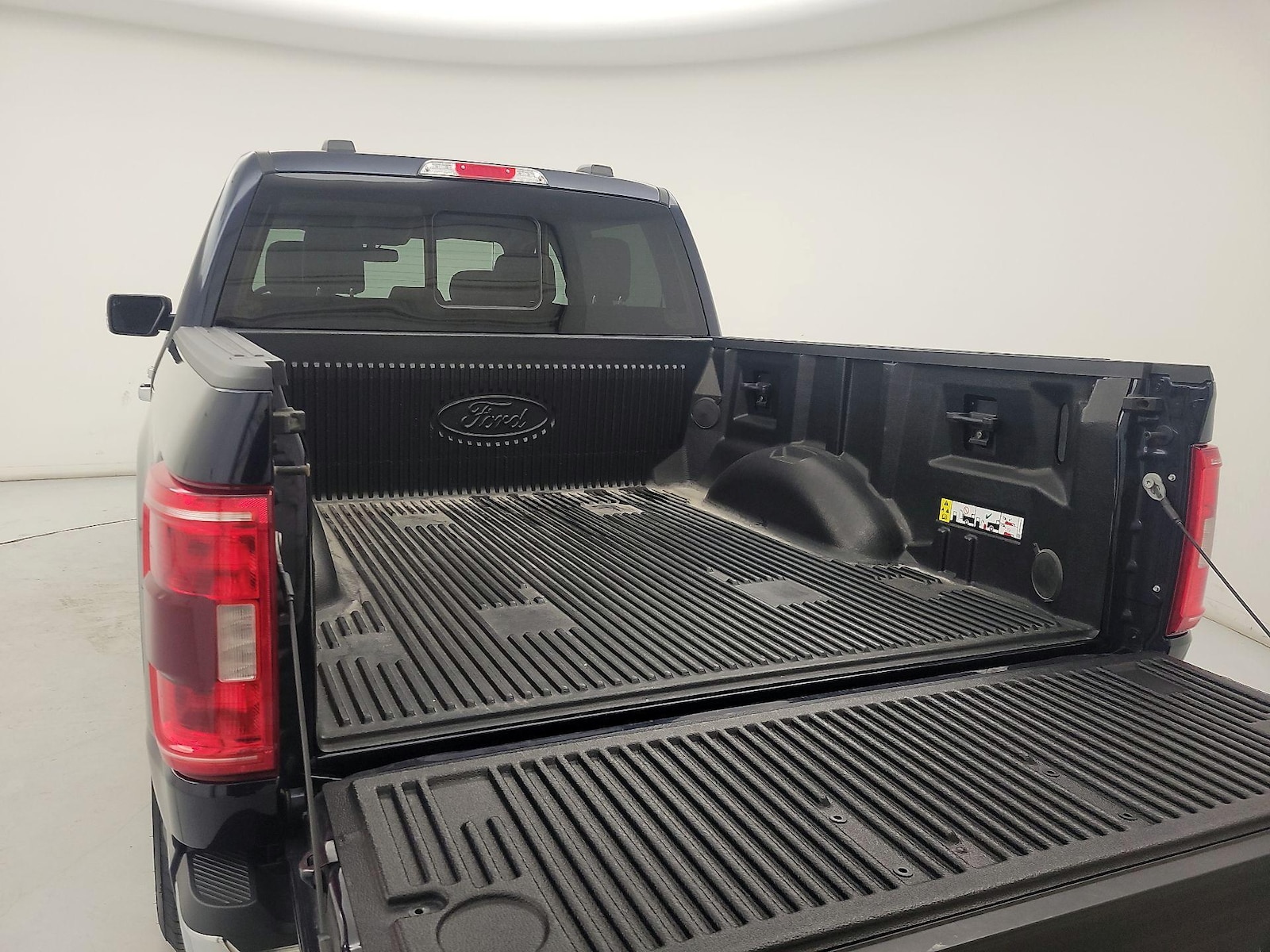 2023 Ford F-150 XLT - Photo 22