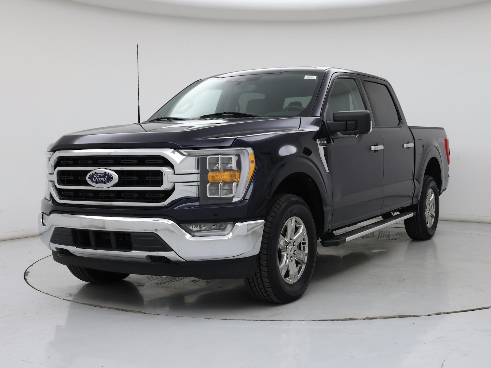 2023 Ford F-150 XLT - Photo 5