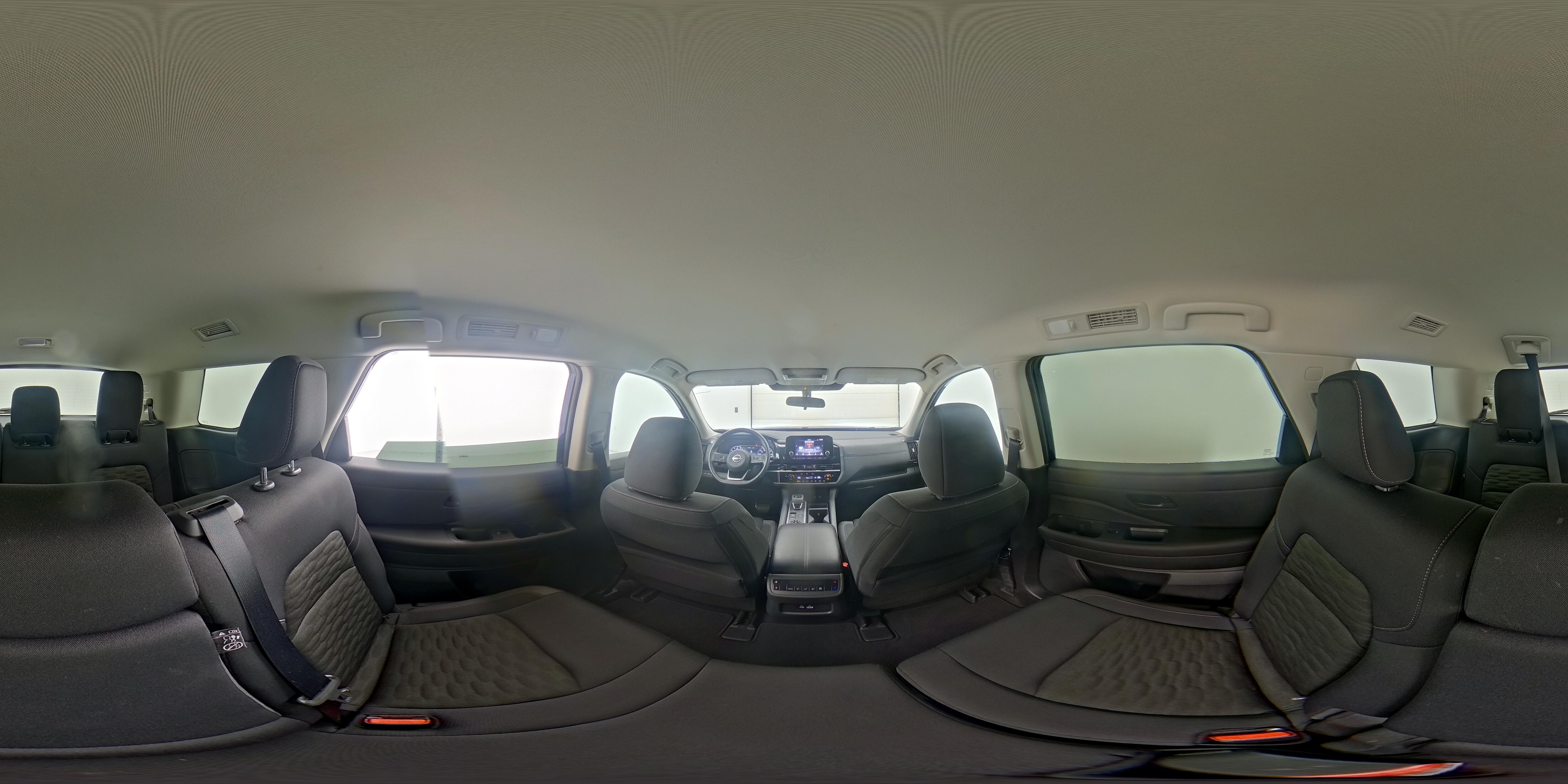 2025 Nissan Pathfinder SV - Photo 27