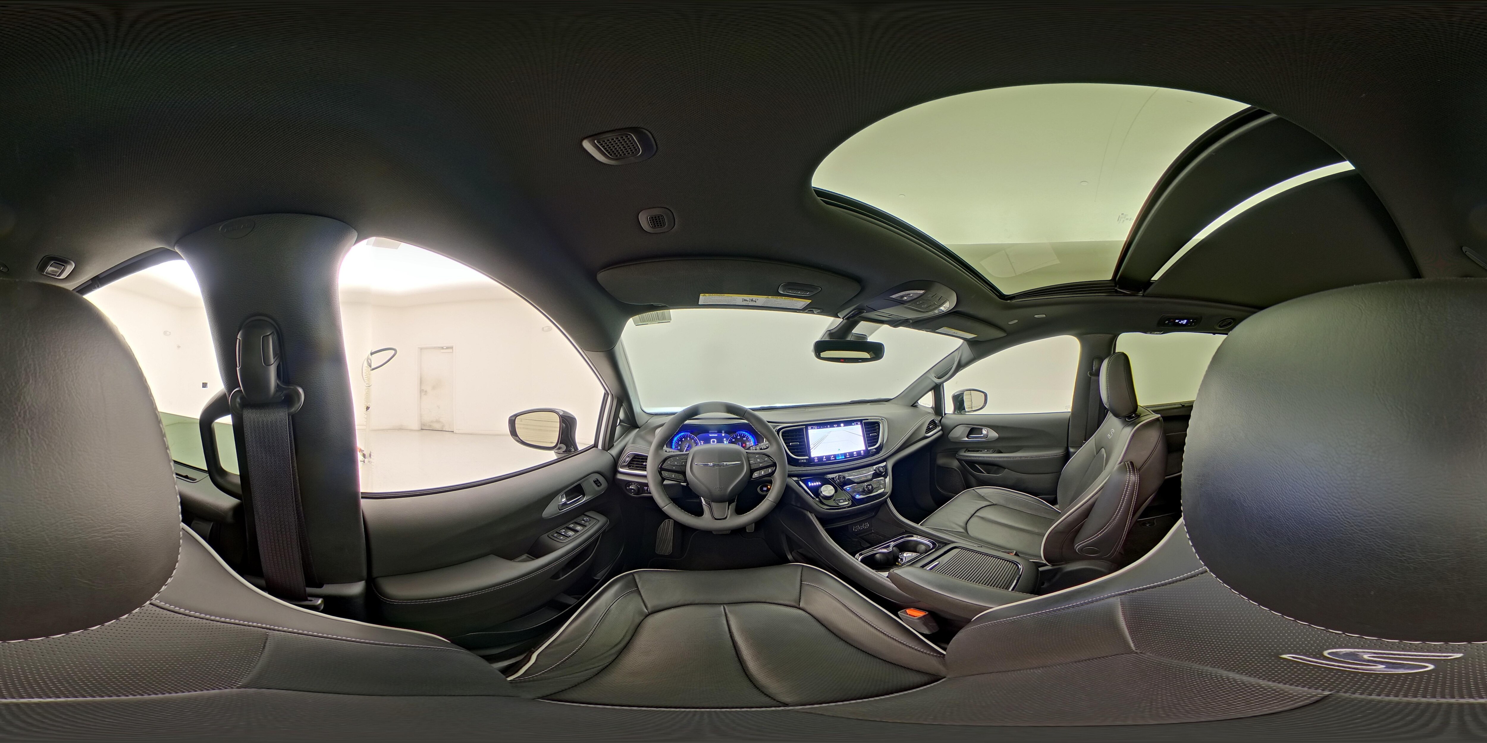 2025 Chrysler Pacifica Limited - Photo 30