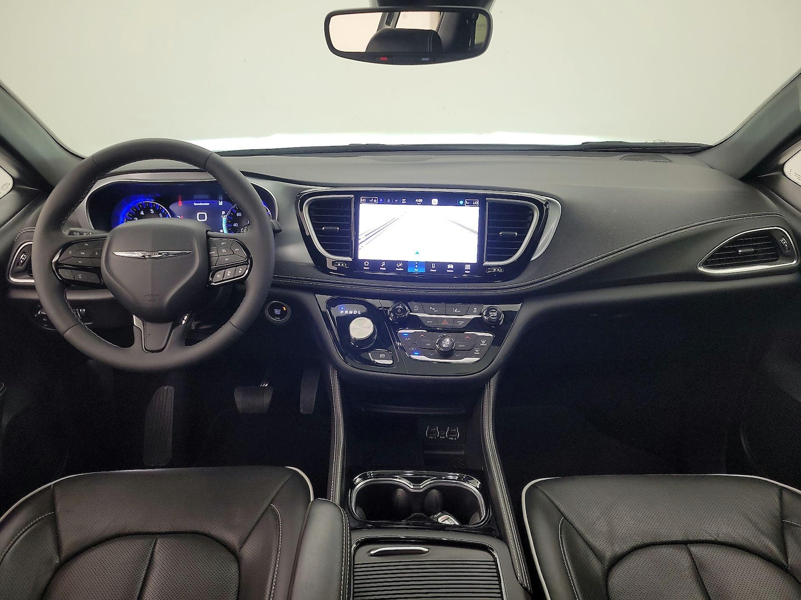 2025 Chrysler Pacifica Limited - Photo 10